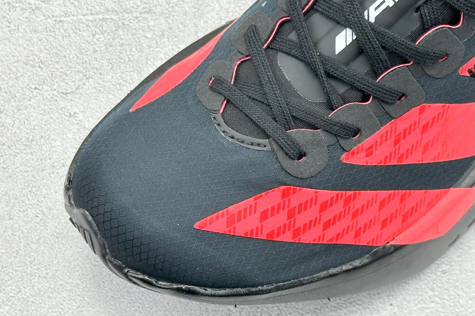 Adidas Adizero Adios PRO 4M 阿迪超轻透气缓震跑鞋 KH8840