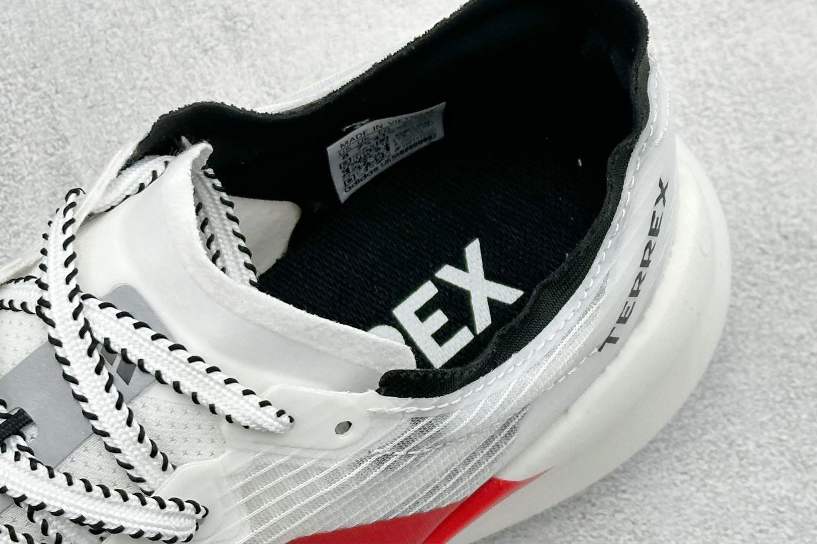 Adidas Terrex Agravic Speedult 2 阿迪超轻透气缓震跑鞋 JS3573-Top High Quatity Cheap Sneakers Fashion Clothing Clothes Bags handbags Shoes of all Brand wholesale With The best Quality And Beautiful Price from China Factory Chinese suppliers wholesaler seller Adidas Terrex Agravic Speedult 2 阿迪超轻透气缓震跑鞋 JS3573