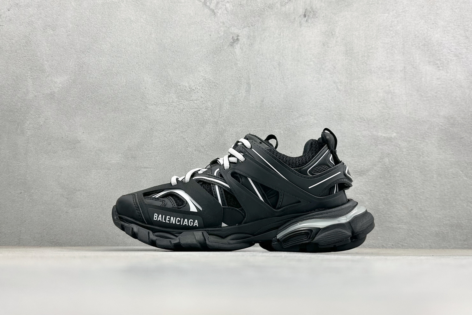 _drb9sgwAryQPLrUKOzsB8bPIm2RaUho0pHaKHyw