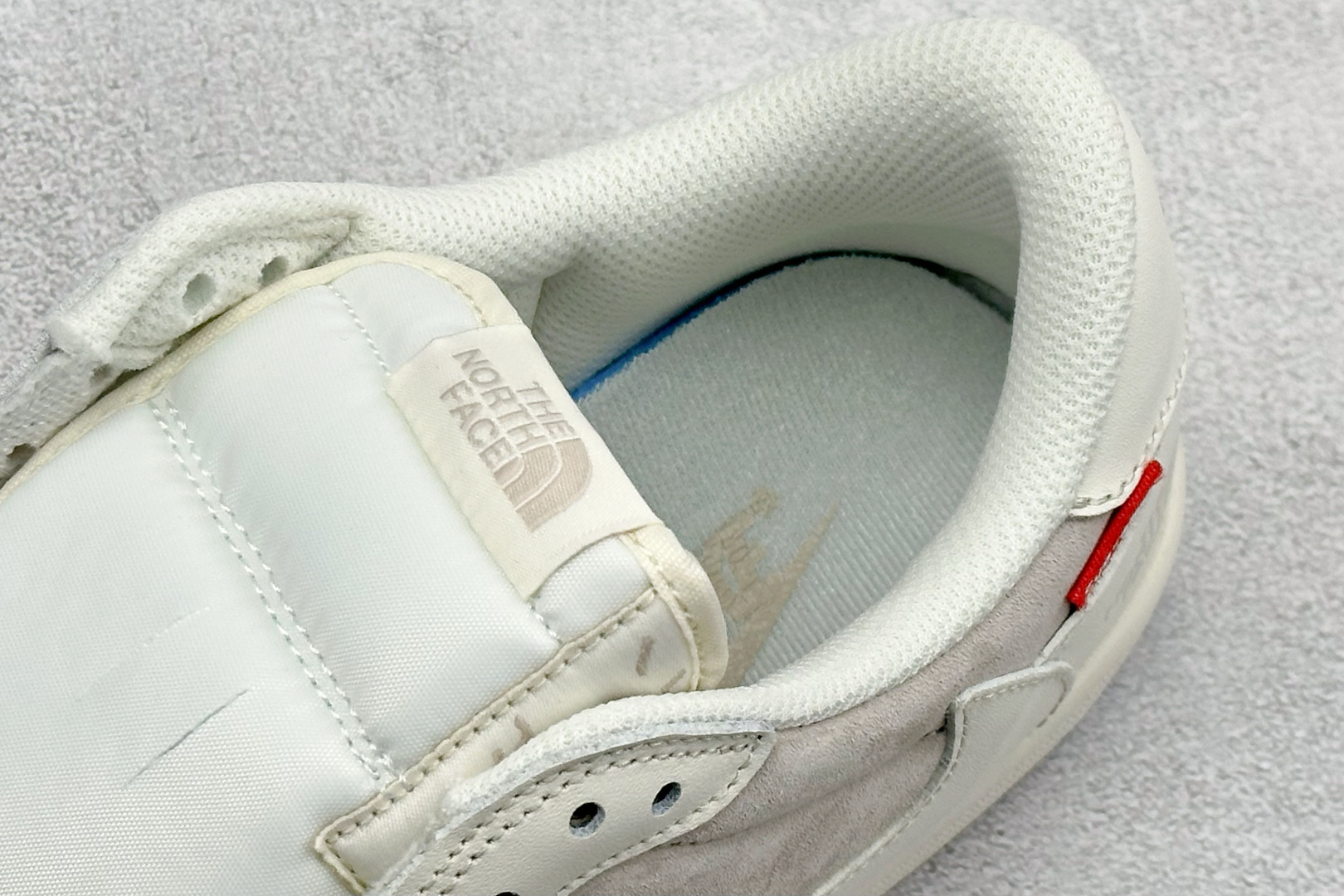Air Jordan 1 Low AJ1 乔1 马年限定 高端定制 低帮复古篮球鞋 DM7866-130 Air Jordan 1 Low AJ1 乔1 马年限定 高端定制 低帮复古篮球鞋 DM7866-130