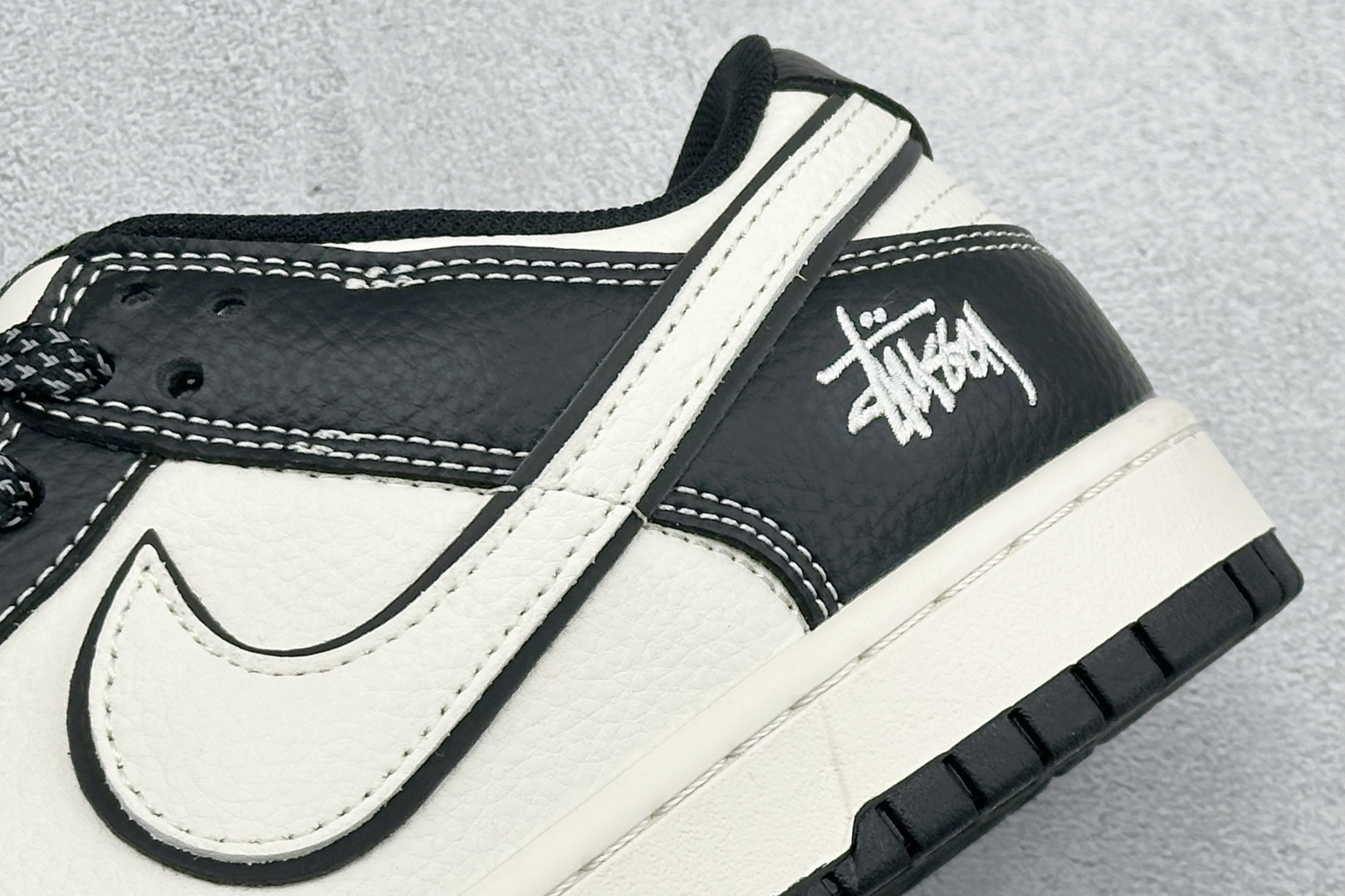260 Nike Dunk Low Retro 斯图西联名 周年高端定制 低帮休闲板鞋 XX3168-181