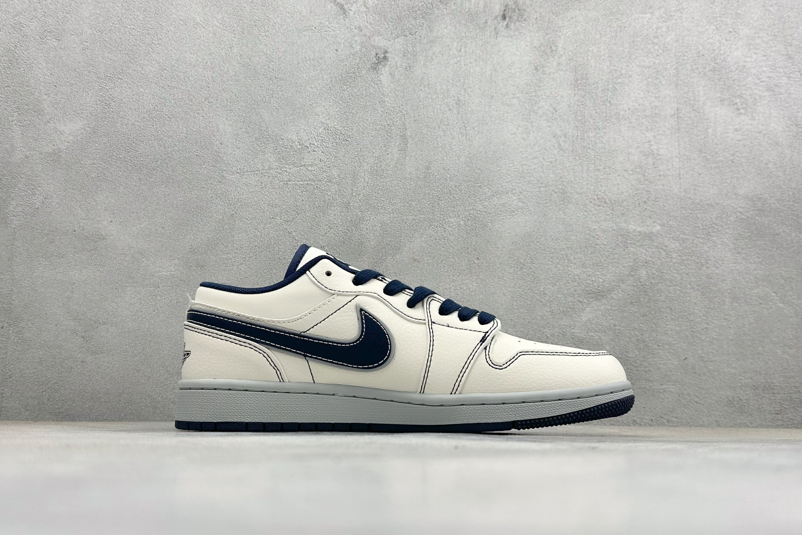 Air Jordan 1 Low AJ1 乔1 马年限定 高端定制 低帮复古篮球鞋 ZH2598-501