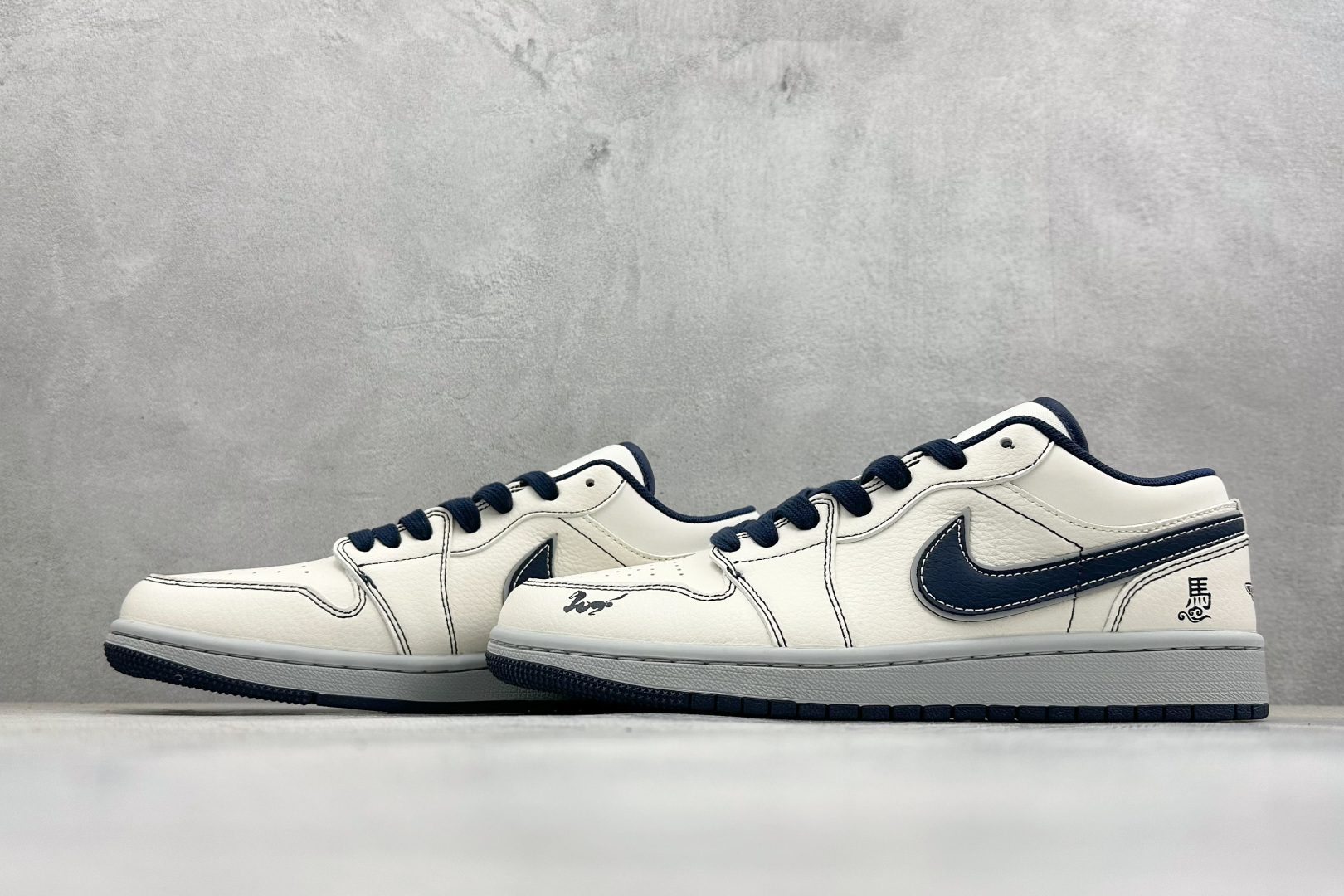 Air Jordan 1 Low AJ1 乔1 马年限定 高端定制 低帮复古篮球鞋 ZH2598-501
