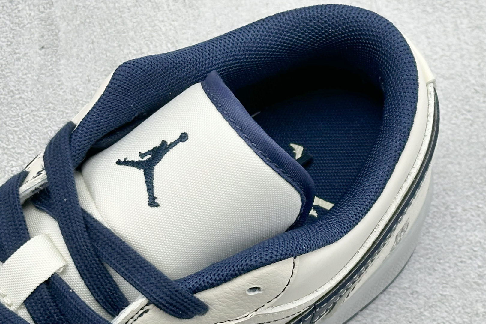 Air Jordan 1 Low AJ1 乔1 马年限定 高端定制 低帮复古篮球鞋 ZH2598-501