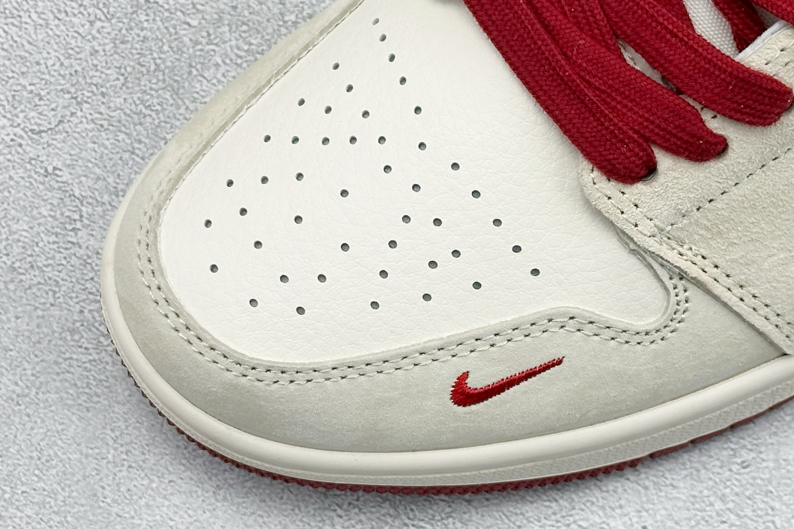 Air Jordan 1 Low AJ1 乔1 2026 马年限定 高端定制 低帮复古篮球鞋 XT6998-118