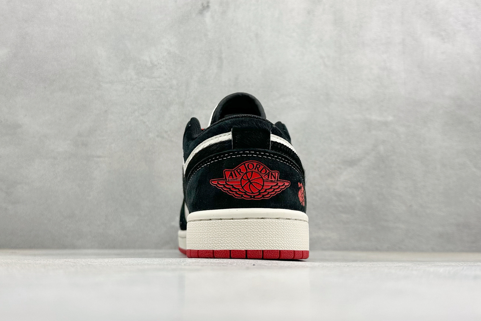 Air Jordan 1 Low AJ1 乔1 马年限定 高端定制 低帮复古篮球鞋 MZ9588-846