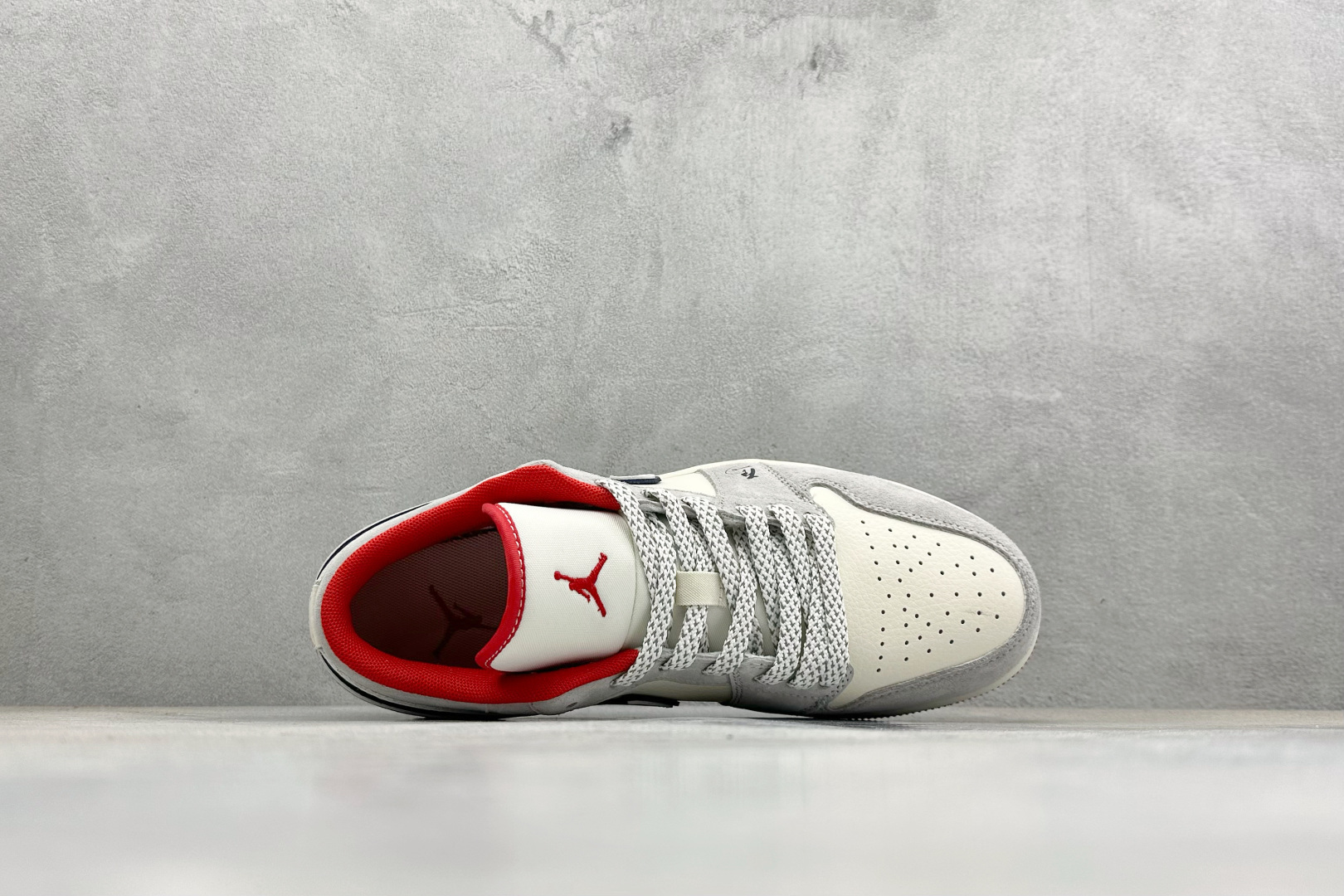 260 Air Jordan 1 Low AJ1 乔1 马年限定 高端定制 低帮复古篮球鞋 JY6988-136-Chinese UA Cheap High Quatity Brand Clothes Bags handbags Sneakers wholesale wholesaler seller from China Factory suppliers Fashion Clothing Shoes best Quality Beautiful Price 260 Air Jordan 1 Low AJ1 乔1 马年限定 高端定制 低帮复古篮球鞋 JY6988-136