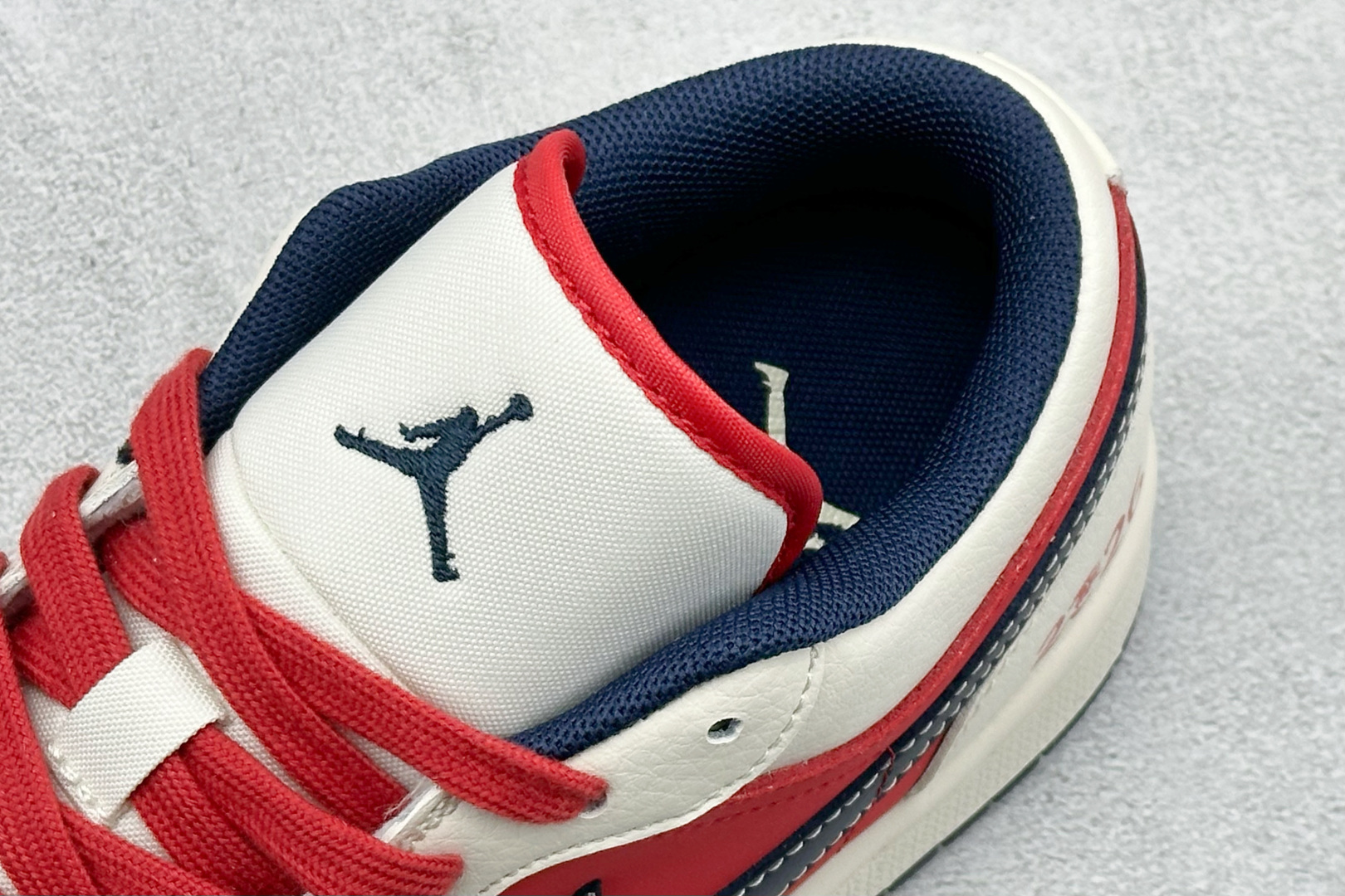 260 Air Jordan 1 Low AJ1 乔1 2026 马年限定 高端定制 低帮复古篮球鞋 ZH2598-504-Chinese UA Cheap High Quatity Brand Clothes Bags handbags Sneakers wholesale wholesaler seller from China Factory suppliers Fashion Clothing Shoes best Quality Beautiful Price 260 Air Jordan 1 Low AJ1 乔1 2026 马年限定 高端定制 低帮复古篮球鞋 ZH2598-504