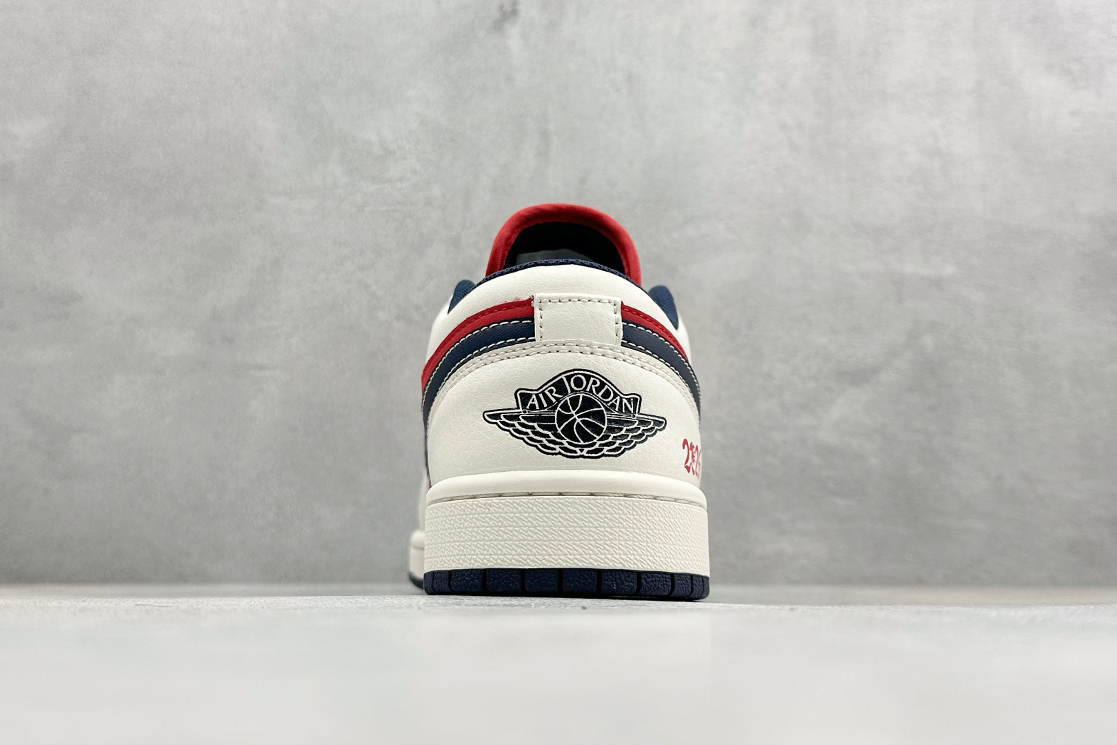 260 Air Jordan 1 Low AJ1 乔1 2026 马年限定 高端定制 低帮复古篮球鞋 ZH2598-504-Chinese UA Cheap High Quatity Brand Clothes Bags handbags Sneakers wholesale wholesaler seller from China Factory suppliers Fashion Clothing Shoes best Quality Beautiful Price 260 Air Jordan 1 Low AJ1 乔1 2026 马年限定 高端定制 低帮复古篮球鞋 ZH2598-504