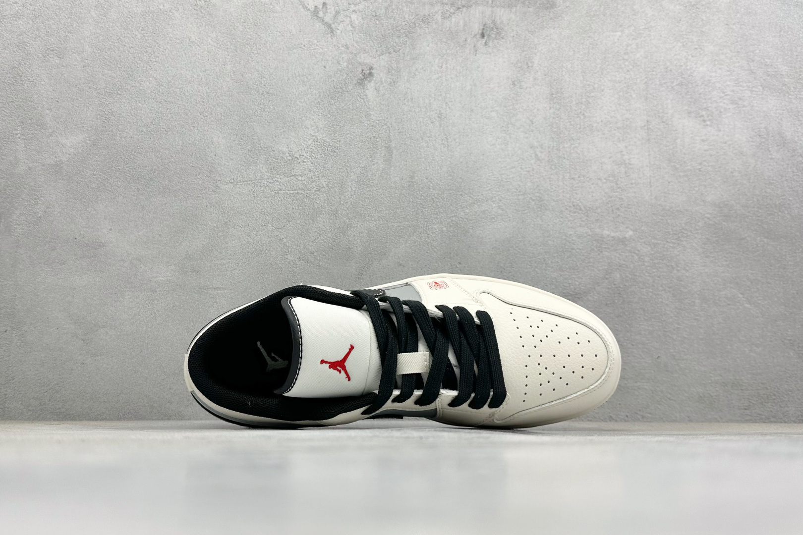 Air Jordan 1 Low AJ1 乔1 2026 马年限定 高端定制 低帮复古篮球鞋 FF9989-034-Top High Quatity Cheap Sneakers Fashion Clothing Clothes Bags handbags Shoes of all Brand wholesale With The best Quality And Beautiful Price from China Factory Chinese suppliers wholesaler seller Air Jordan 1 Low AJ1 乔1 2026 马年限定 高端定制 低帮复古篮球鞋 FF9989-034