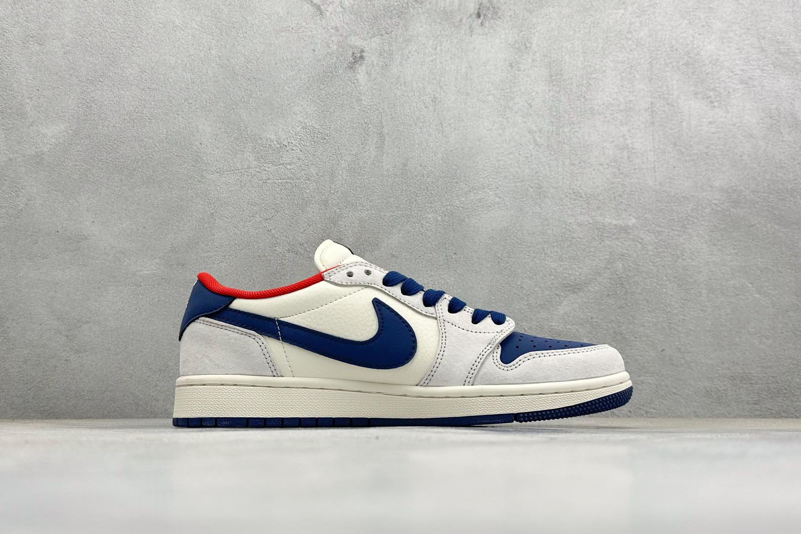 Air Jordan 1 Low AJ1 乔1 马年限定 高端定制 低帮倒钩复古篮球鞋 DX5688-003