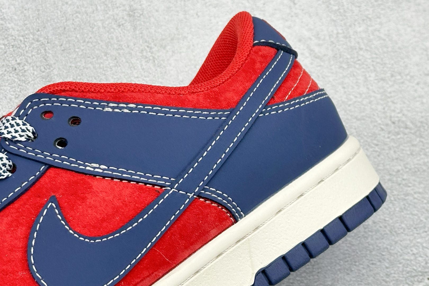 Nike Dunk Low Retro 马年限定 周年高端定制 低帮休闲板鞋 F9989-021 Nike Dunk Low Retro 马年限定 周年高端定制 低帮休闲板鞋 F9989-021