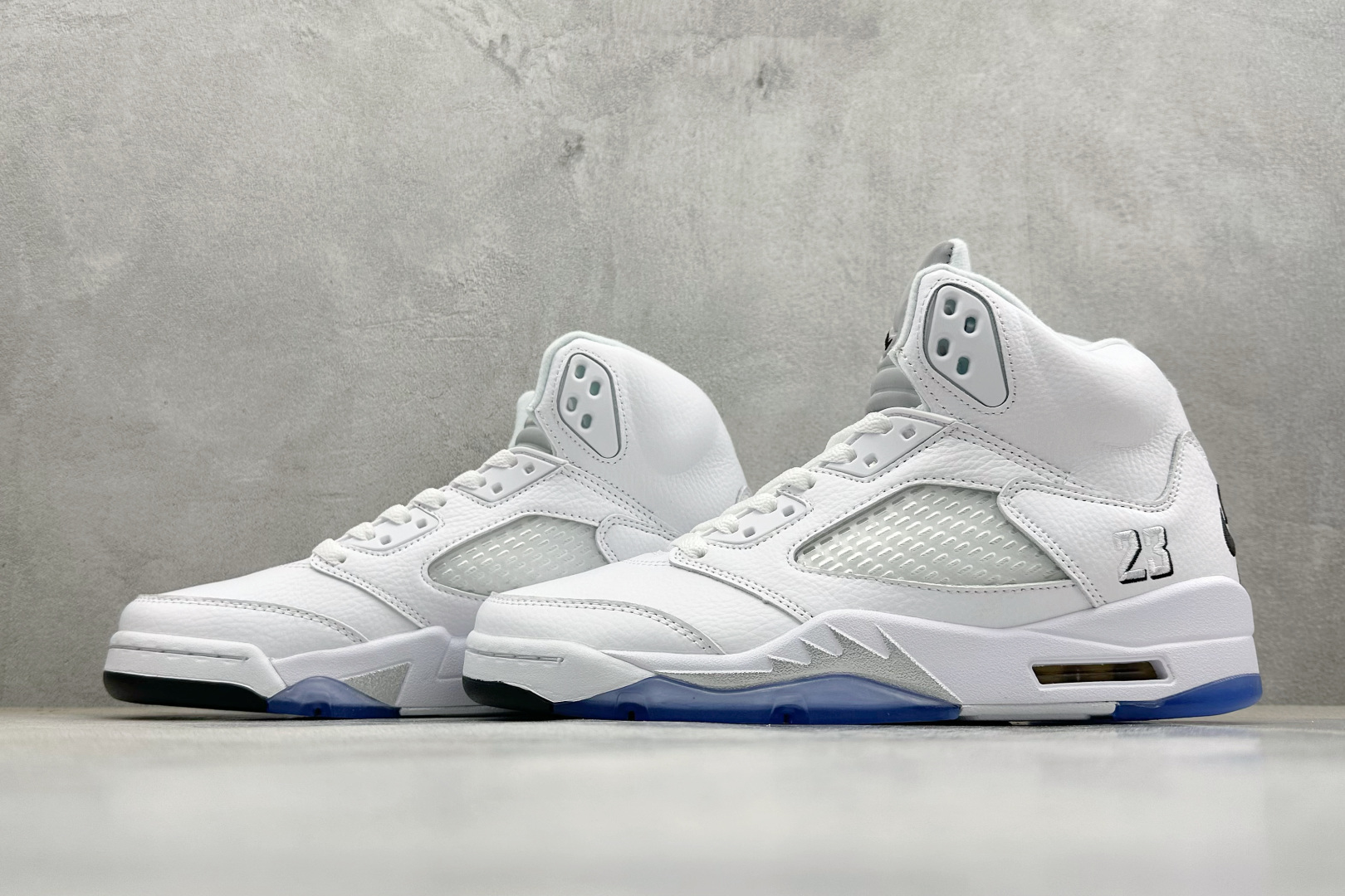 KW版Air Jordan 5 Retro 中帮复古篮球鞋 Air Jordan 5 Retro是耐克经典的中帮复古篮球鞋 HQ7978-103-Top High Quatity Cheap Sneakers Fashion Clothing Clothes Bags handbags Shoes of all Brand wholesale With The best Quality And Beautiful Price from China Factory Chinese suppliers wholesaler seller KW版Air Jordan 5 Retro 中帮复古篮球鞋 Air Jordan 5 Retro是耐克经典的中帮复古篮球鞋 HQ7978-103