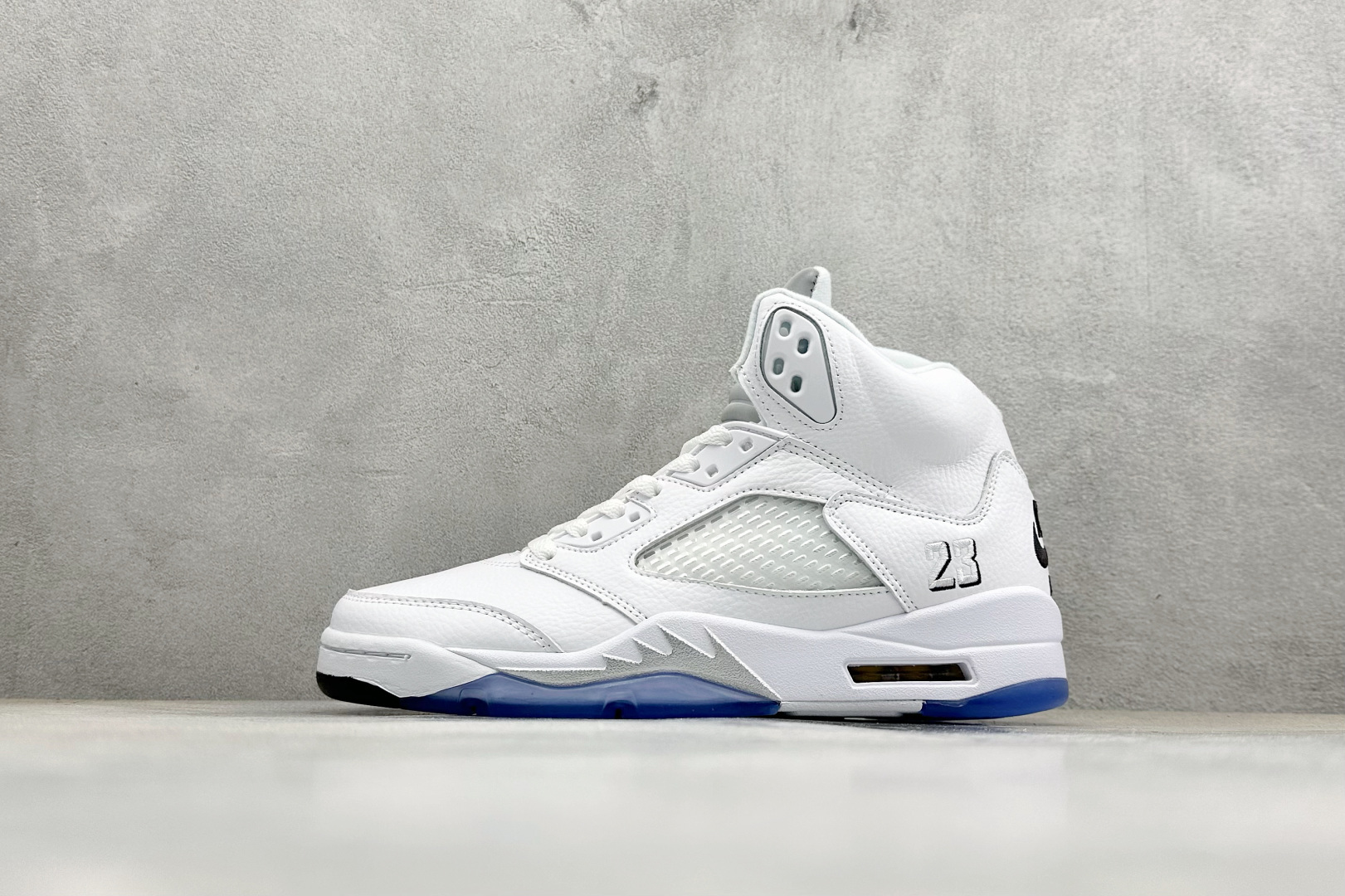 _dls9sxAwKXITQF_WG9CZEF1don-RE5U_VekA7Lw