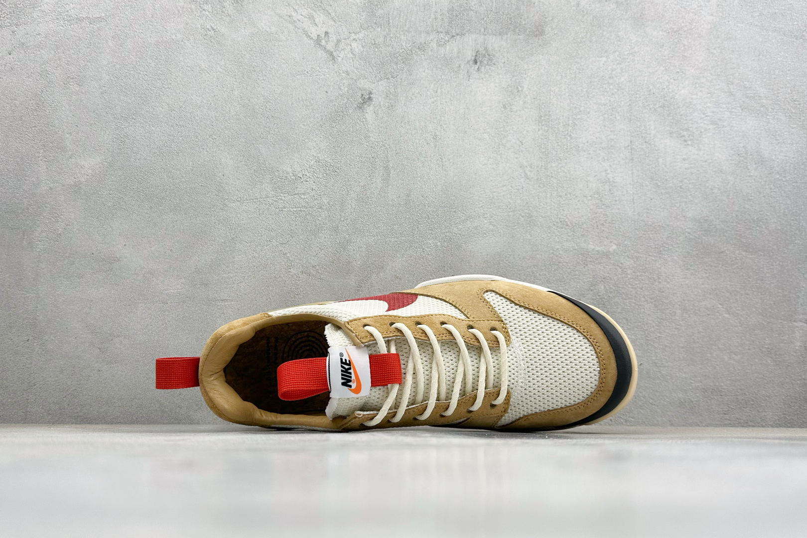 GX版Tom Sachs x Nike Craft Mars Yard 3.0 联名宇航员神游太空百搭休闲运动透气慢跑鞋 IF2885-100 GX版Tom Sachs x Nike Craft Mars Yard 3.0 联名宇航员神游太空百搭休闲运动透气慢跑鞋 IF2885-100