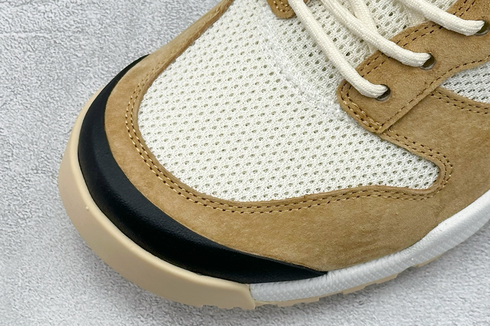 GX版Tom Sachs x Nike Craft Mars Yard 3.0 联名宇航员神游太空百搭休闲运动透气慢跑鞋 IF2885-100 GX版Tom Sachs x Nike Craft Mars Yard 3.0 联名宇航员神游太空百搭休闲运动透气慢跑鞋 IF2885-100