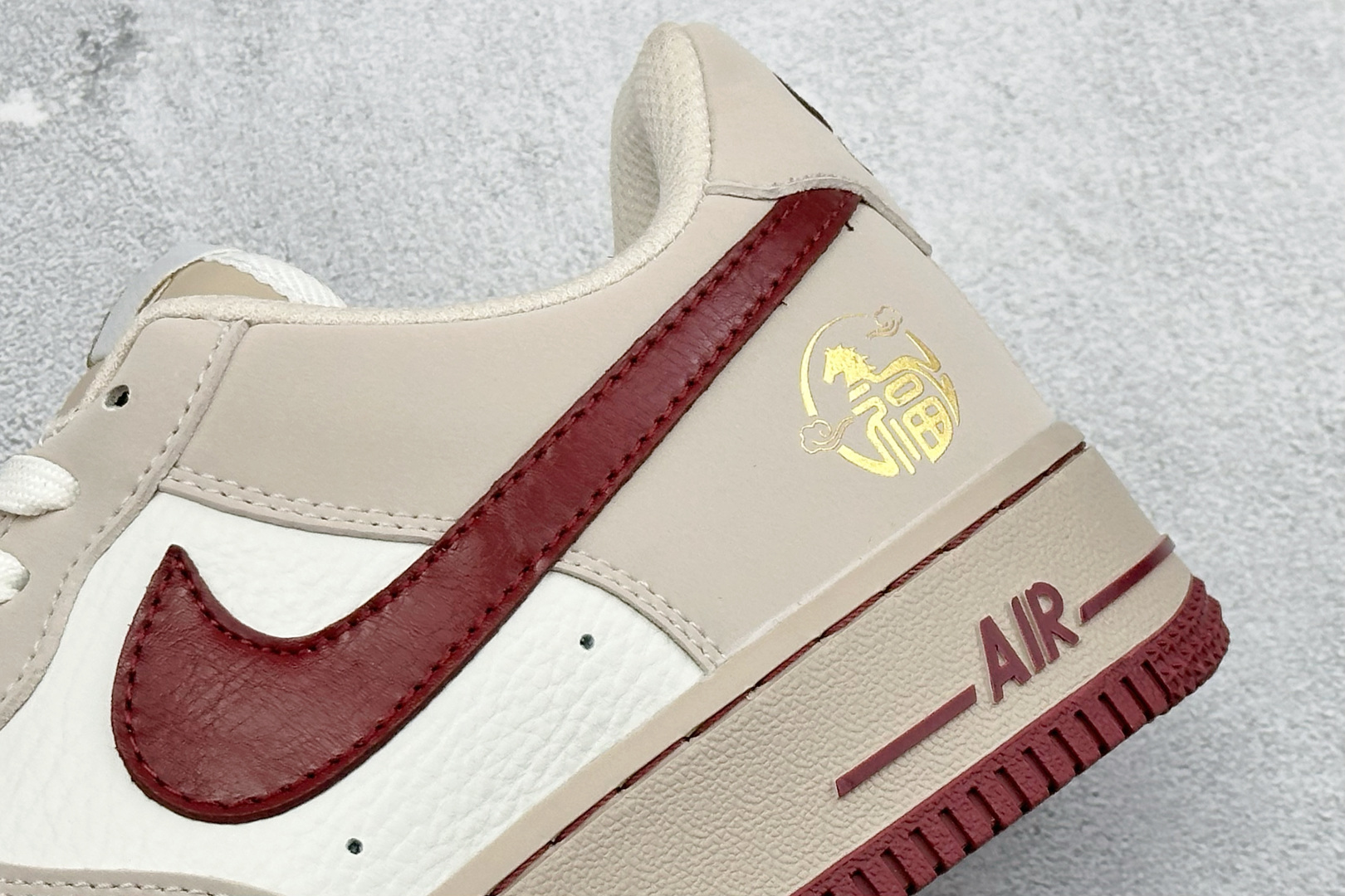 SC版Nike Air Force 1'07 Low 马年限定 米褐杏红 空军一号低帮休闲板鞋 NH0601-522 SC版Nike Air Force 1'07 Low 马年限定 米褐杏红 空军一号低帮休闲板鞋 NH0601-522