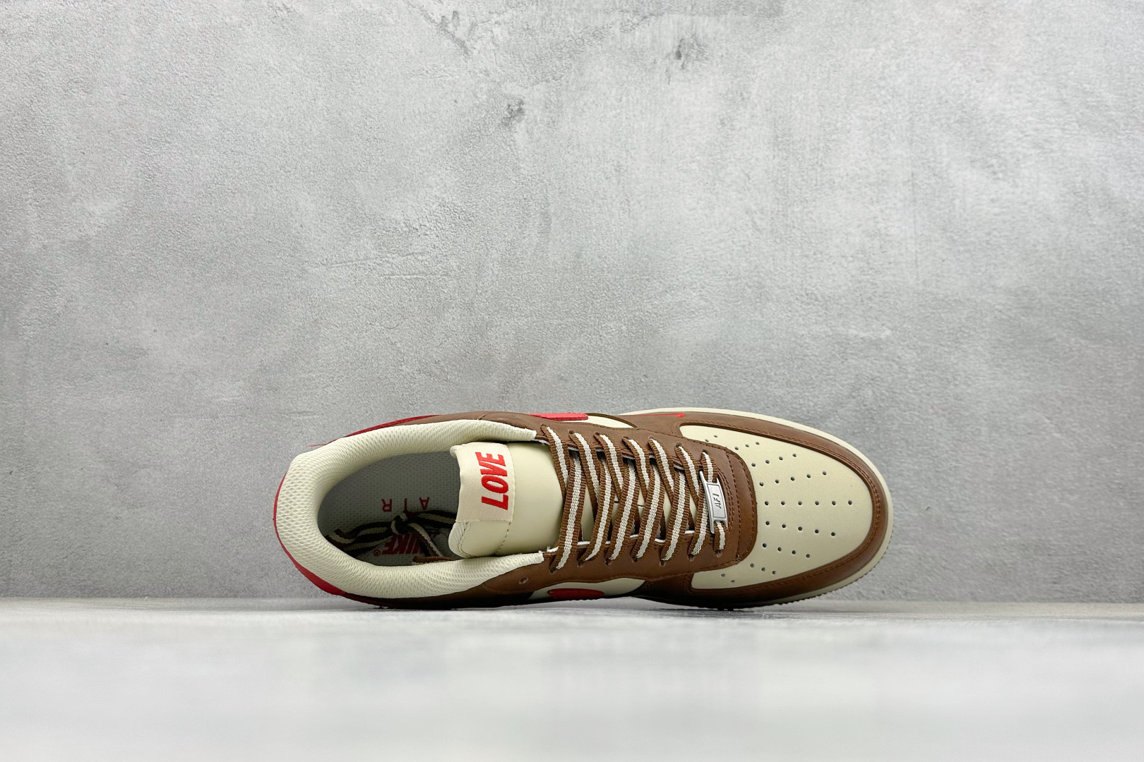 SC版Nike Air Force 1'07 Low 情人节限定 棕红密心 空军一号低帮休闲板鞋 NH0601-538-Top High Quatity Cheap Sneakers Fashion Clothing Clothes Bags handbags Shoes of all Brand wholesale With The best Quality And Beautiful Price from China Factory Chinese suppliers wholesaler seller SC版Nike Air Force 1'07 Low 情人节限定 棕红密心 空军一号低帮休闲板鞋 NH0601-538