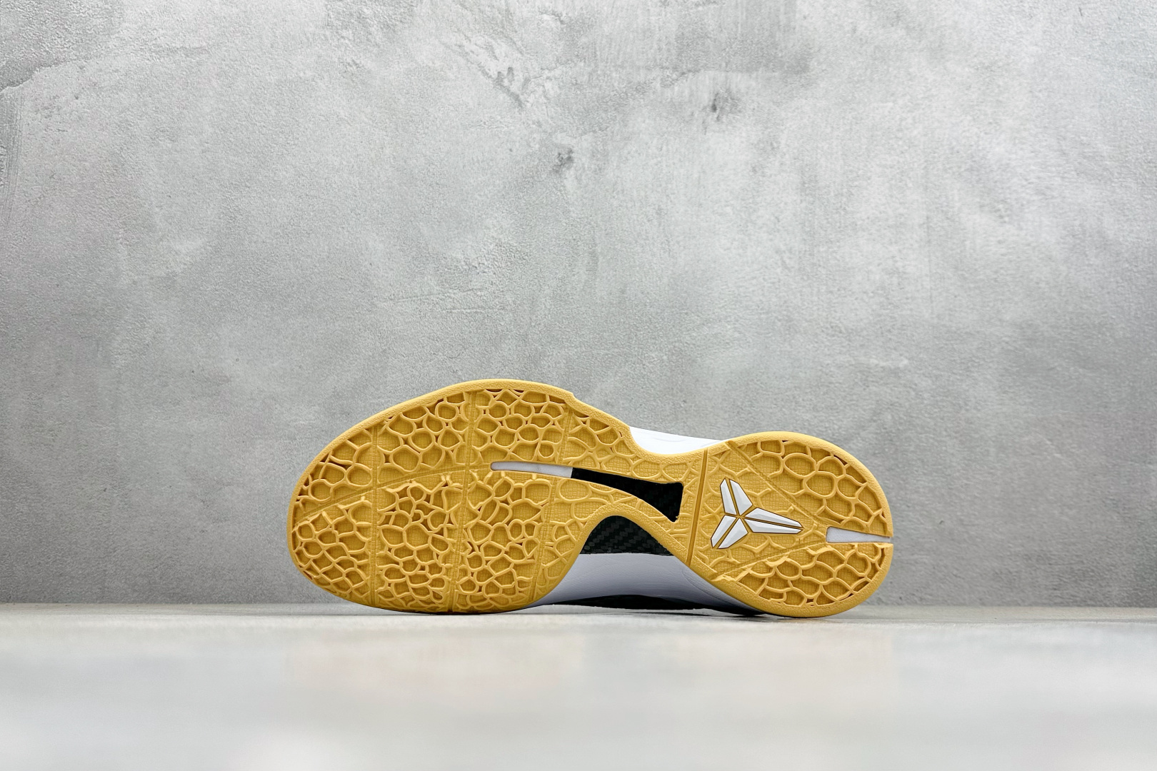 Nike Zoom Kobe VI 马年限定 CNY新年款 耐克 科比6代系列 低帮复刻实战运动低帮文化篮球鞋 CW2190-037-Chinese wholesaler seller Clothes Bags handbags wholesale Shoes High Quatity wholesaler seller Cheap Sneakers from China Factory Chinese suppliers china wholesale clothing wholesaler seller Nike Zoom Kobe VI 马年限定 CNY新年款 耐克 科比6代系列 低帮复刻实战运动低帮文化篮球鞋 CW2190-037
