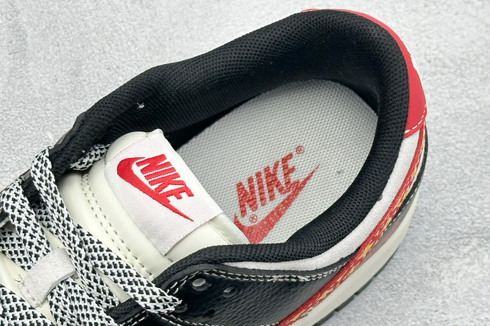 280 Nike Dunk Low Retro 马年限定 周年高端定制 低帮休闲板鞋 MY9969-906-Chinese UA Cheap High Quatity Brand Clothes Bags handbags Sneakers wholesale wholesaler seller from China Factory suppliers Fashion Clothing Shoes best Quality Beautiful Price 280 Nike Dunk Low Retro 马年限定 周年高端定制 低帮休闲板鞋 MY9969-906