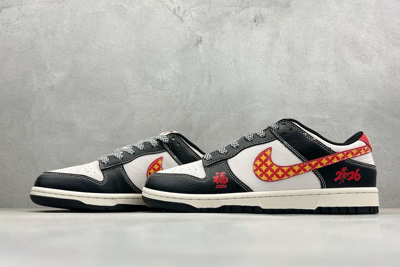 280 Nike Dunk Low Retro 马年限定 周年高端定制 低帮休闲板鞋 MY9969-906-Chinese UA Cheap High Quatity Brand Clothes Bags handbags Sneakers wholesale wholesaler seller from China Factory suppliers Fashion Clothing Shoes best Quality Beautiful Price 280 Nike Dunk Low Retro 马年限定 周年高端定制 低帮休闲板鞋 MY9969-906