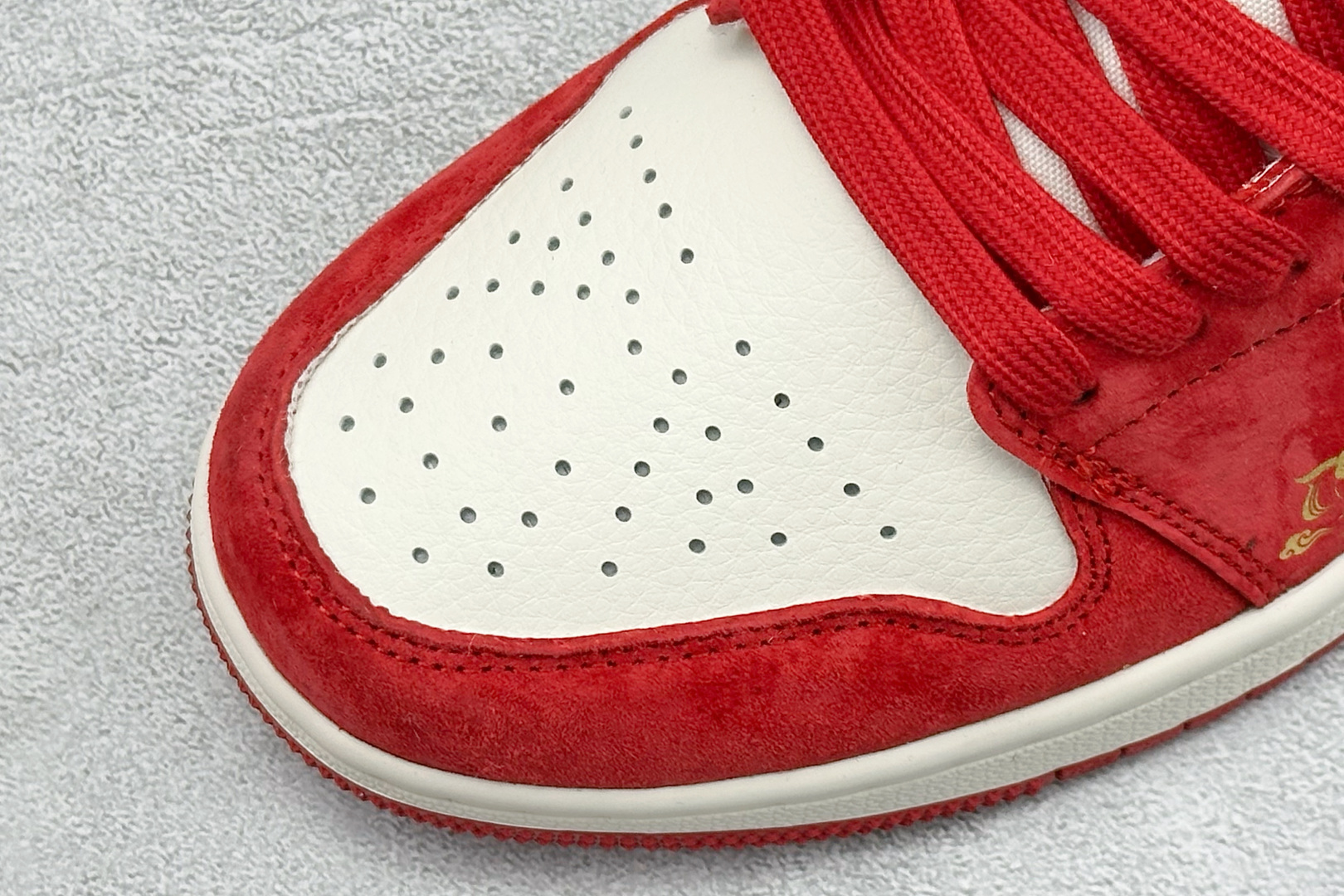 Air Jordan 1 Low AJ1 乔1 2026马年限定 高端定制 低帮复古篮球鞋 DX6259-602-Top High Quatity Cheap Sneakers Fashion Clothing Clothes Bags handbags Shoes of all Brand wholesale With The best Quality And Beautiful Price from China Factory Chinese suppliers wholesaler seller Air Jordan 1 Low AJ1 乔1 2026马年限定 高端定制 低帮复古篮球鞋 DX6259-602