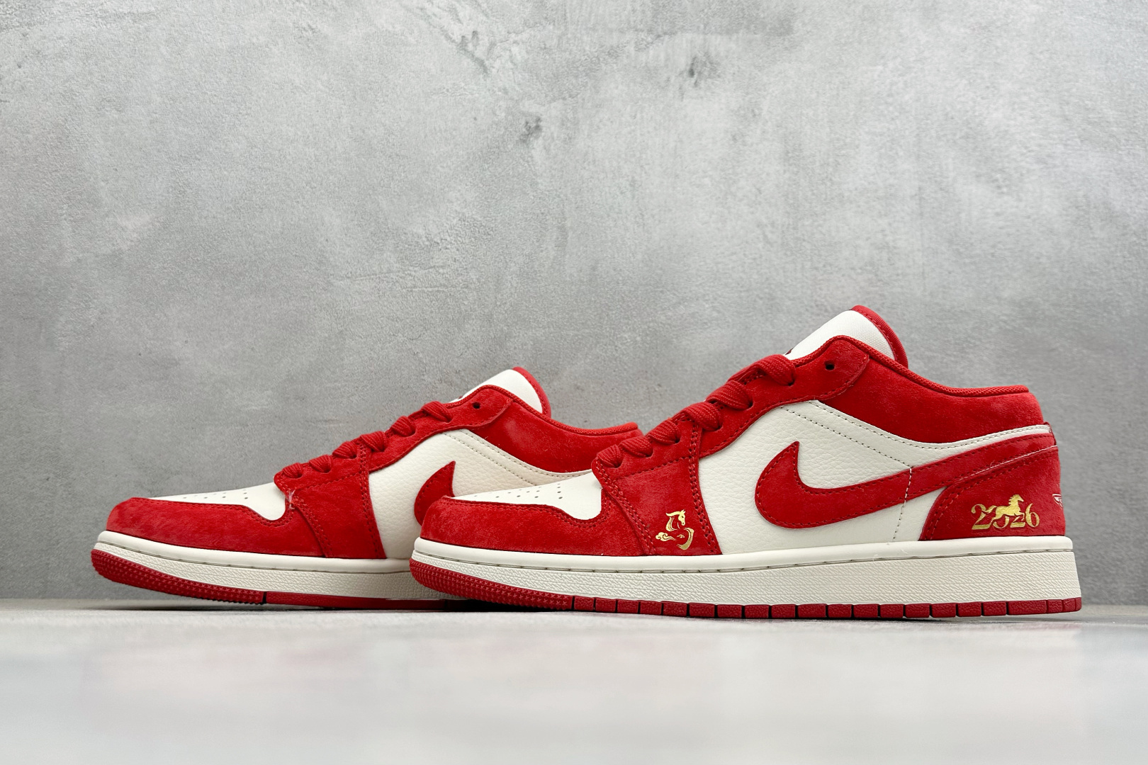 Air Jordan 1 Low AJ1 乔1 2026马年限定 高端定制 低帮复古篮球鞋 DX6259-602-Top High Quatity Cheap Sneakers Fashion Clothing Clothes Bags handbags Shoes of all Brand wholesale With The best Quality And Beautiful Price from China Factory Chinese suppliers wholesaler seller Air Jordan 1 Low AJ1 乔1 2026马年限定 高端定制 低帮复古篮球鞋 DX6259-602