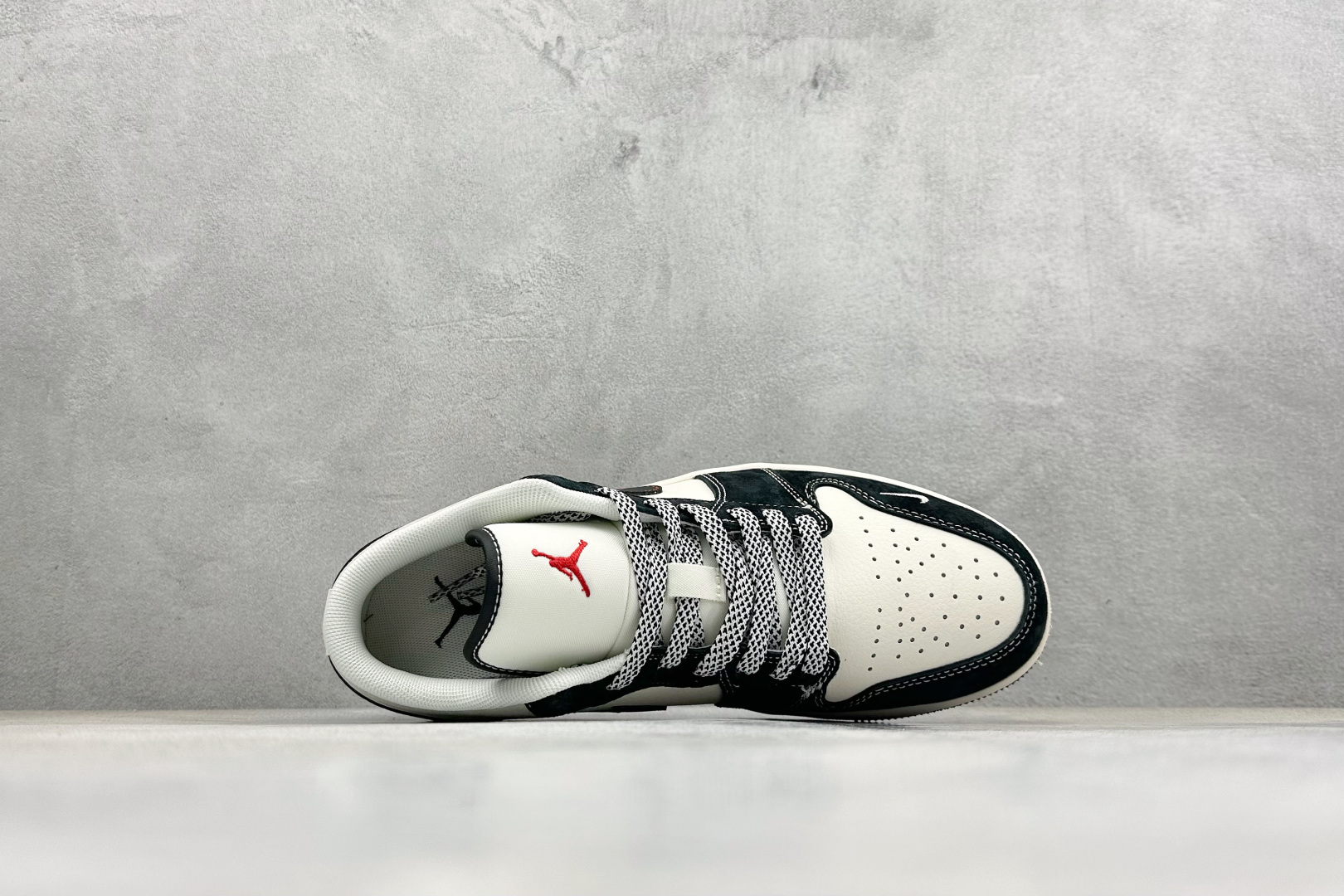 Air Jordan 1 Low AJ1 乔1 2026马年限定 高端定制 低帮复古篮球鞋 JJ5908-001-Top High Quatity Cheap Sneakers Fashion Clothing Clothes Bags handbags Shoes of all Brand wholesale With The best Quality And Beautiful Price from China Factory Chinese suppliers wholesaler seller Air Jordan 1 Low AJ1 乔1 2026马年限定 高端定制 低帮复古篮球鞋 JJ5908-001