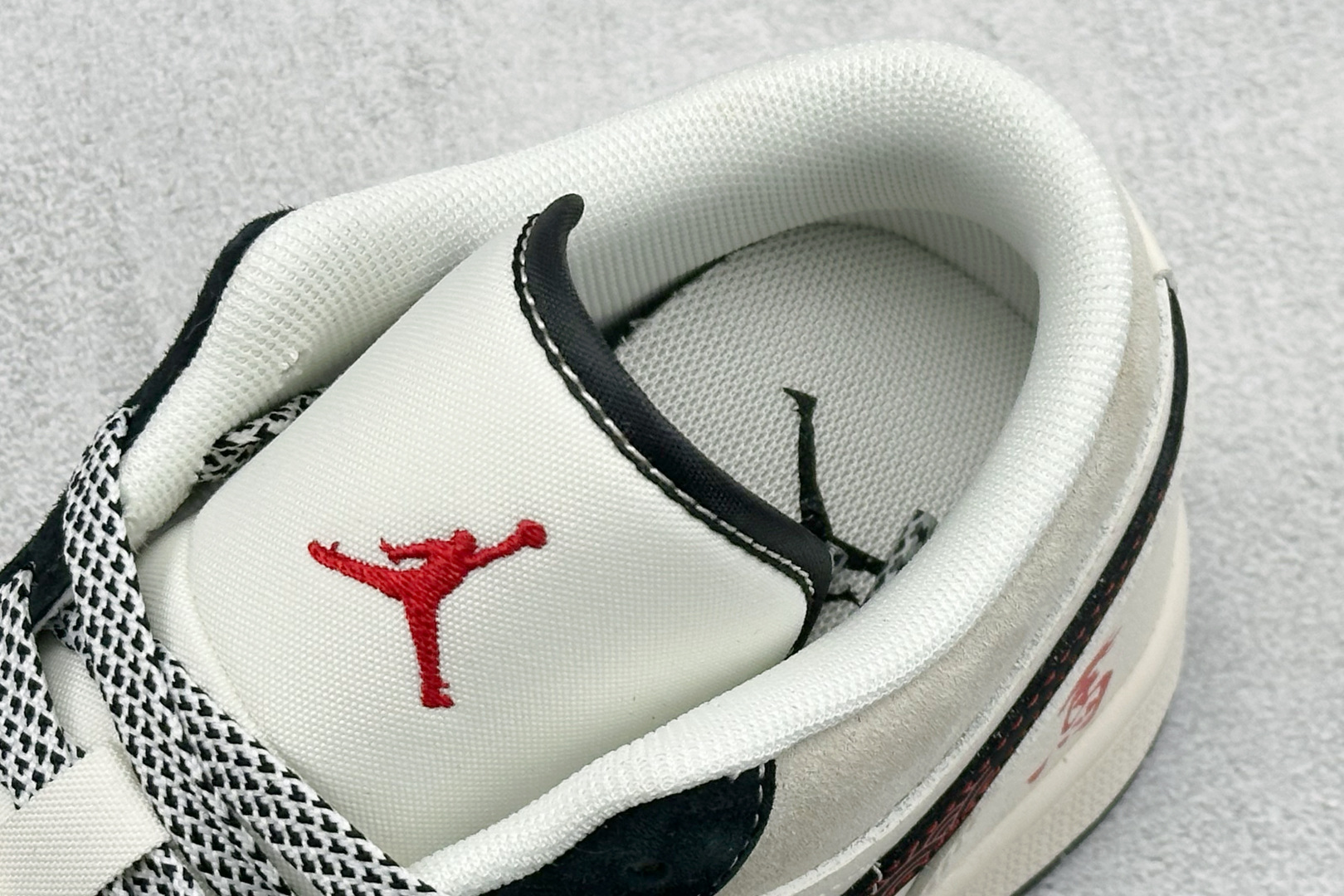 Air Jordan 1 Low AJ1 乔1 2026马年限定 高端定制 低帮复古篮球鞋 JJ5908-001-Top High Quatity Cheap Sneakers Fashion Clothing Clothes Bags handbags Shoes of all Brand wholesale With The best Quality And Beautiful Price from China Factory Chinese suppliers wholesaler seller Air Jordan 1 Low AJ1 乔1 2026马年限定 高端定制 低帮复古篮球鞋 JJ5908-001