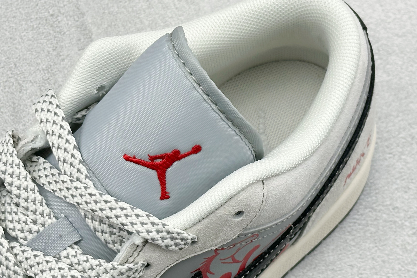 Air Jordan 1 Low AJ1 乔1 马年限定 高端定制 低帮复古篮球鞋 JP2026-126