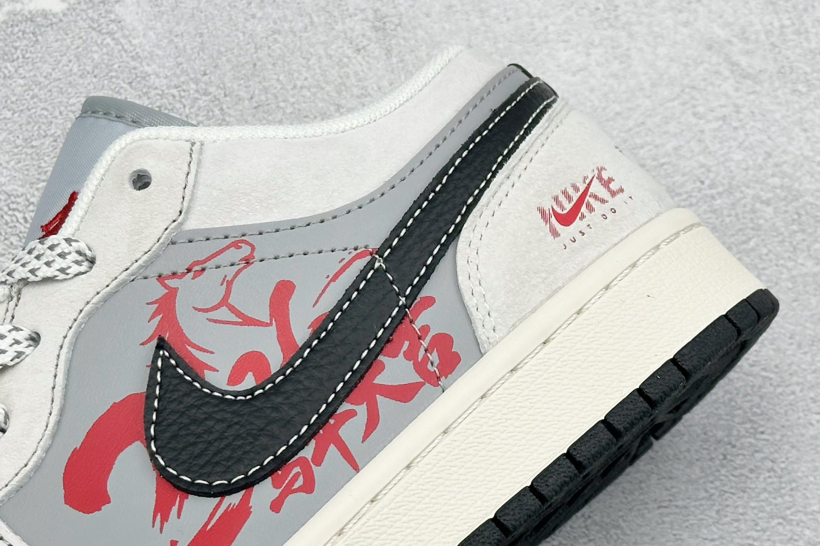 Air Jordan 1 Low AJ1 乔1 马年限定 高端定制 低帮复古篮球鞋 JP2026-126