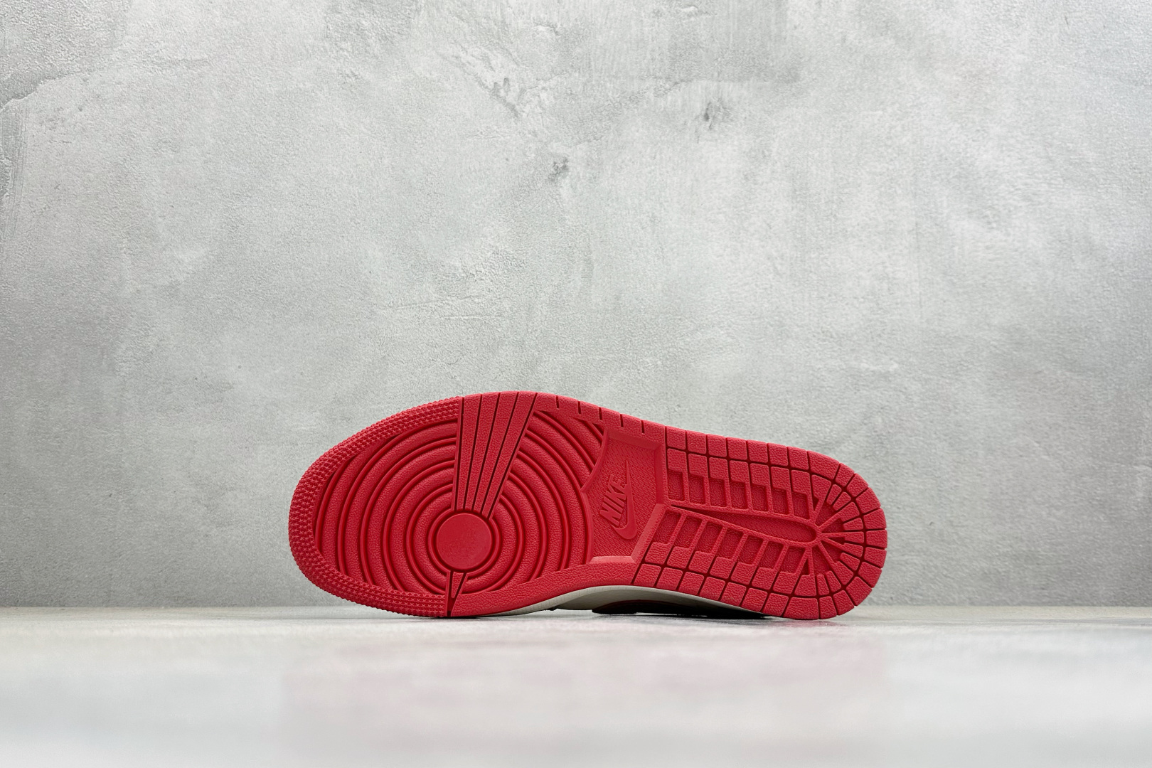 Air Jordan 1 Low AJ1 乔1 2026马年限定 高端定制 低帮复古篮球鞋 MZ9588-841-Top High Quatity Cheap Sneakers Fashion Clothing Clothes Bags handbags Shoes of all Brand wholesale With The best Quality And Beautiful Price from China Factory Chinese suppliers wholesaler seller Air Jordan 1 Low AJ1 乔1 2026马年限定 高端定制 低帮复古篮球鞋 MZ9588-841