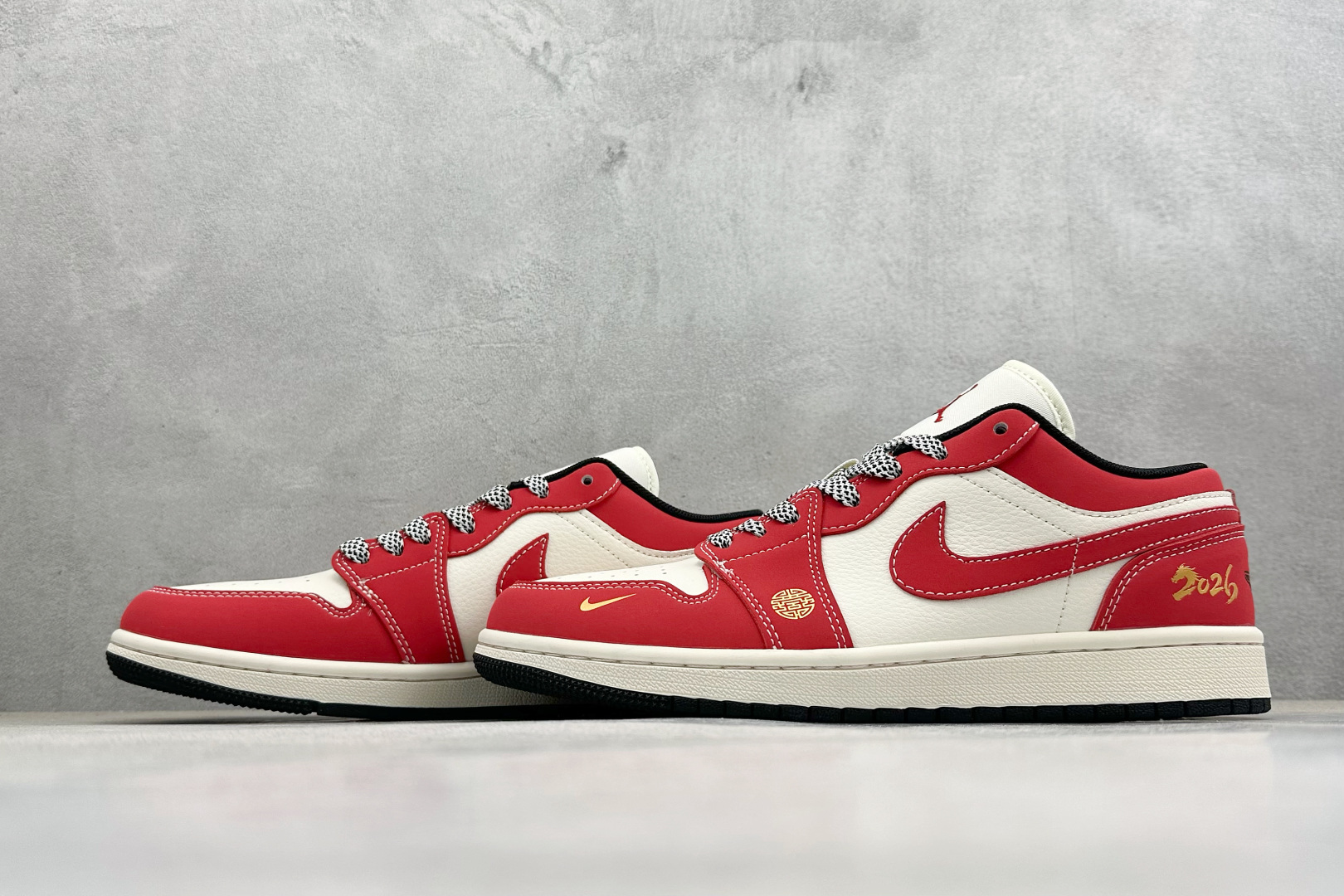 Air Jordan 1 Low AJ1 乔1 2026马年限定 高端定制 低帮复古篮球鞋 MZ9588-842-Top High Quatity Cheap Sneakers Fashion Clothing Clothes Bags handbags Shoes of all Brand wholesale With The best Quality And Beautiful Price from China Factory Chinese suppliers wholesaler seller Air Jordan 1 Low AJ1 乔1 2026马年限定 高端定制 低帮复古篮球鞋 MZ9588-842