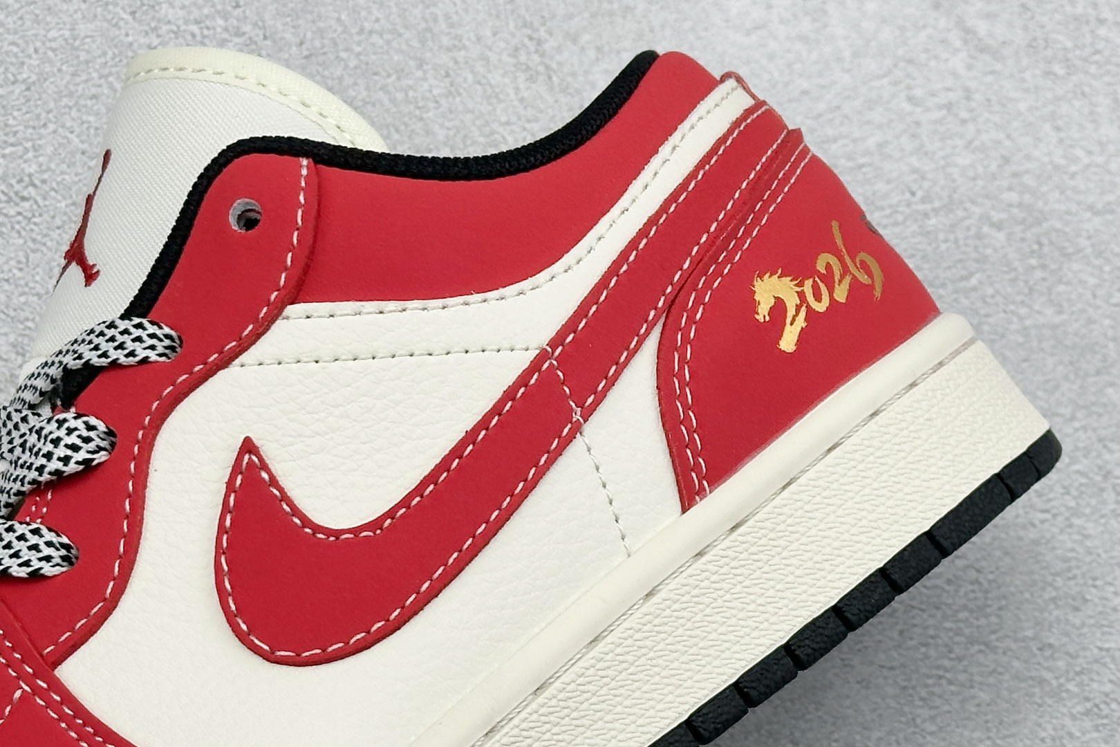 Air Jordan 1 Low AJ1 乔1 2026马年限定 高端定制 低帮复古篮球鞋 MZ9588-842-Top High Quatity Cheap Sneakers Fashion Clothing Clothes Bags handbags Shoes of all Brand wholesale With The best Quality And Beautiful Price from China Factory Chinese suppliers wholesaler seller Air Jordan 1 Low AJ1 乔1 2026马年限定 高端定制 低帮复古篮球鞋 MZ9588-842