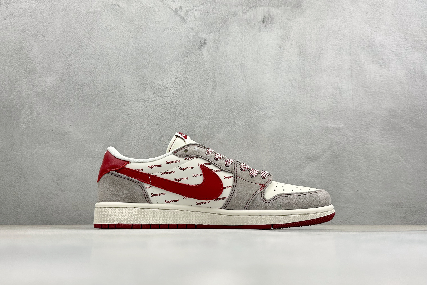 Air Jordan 1 Low AJ1 乔1 2026马年限定 高端定制 低帮倒钩复古篮球鞋 JP2026-119-Top High Quatity Cheap Sneakers Fashion Clothing Clothes Bags handbags Shoes of all Brand wholesale With The best Quality And Beautiful Price from China Factory Chinese suppliers wholesaler seller Air Jordan 1 Low AJ1 乔1 2026马年限定 高端定制 低帮倒钩复古篮球鞋 JP2026-119