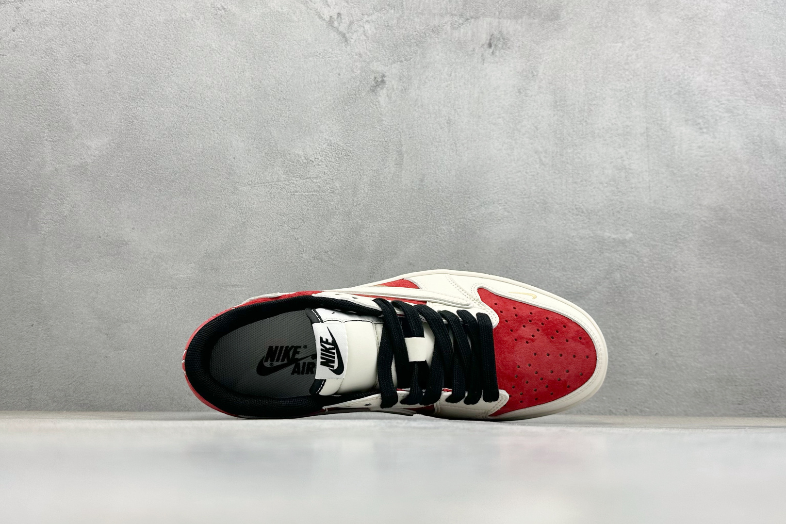Air Jordan 1 Low AJ1 乔1 2026马年限定 高端定制 低帮倒钩复古篮球鞋 JP2026-161-Top High Quatity Cheap Sneakers Fashion Clothing Clothes Bags handbags Shoes of all Brand wholesale With The best Quality And Beautiful Price from China Factory Chinese suppliers wholesaler seller Air Jordan 1 Low AJ1 乔1 2026马年限定 高端定制 低帮倒钩复古篮球鞋 JP2026-161
