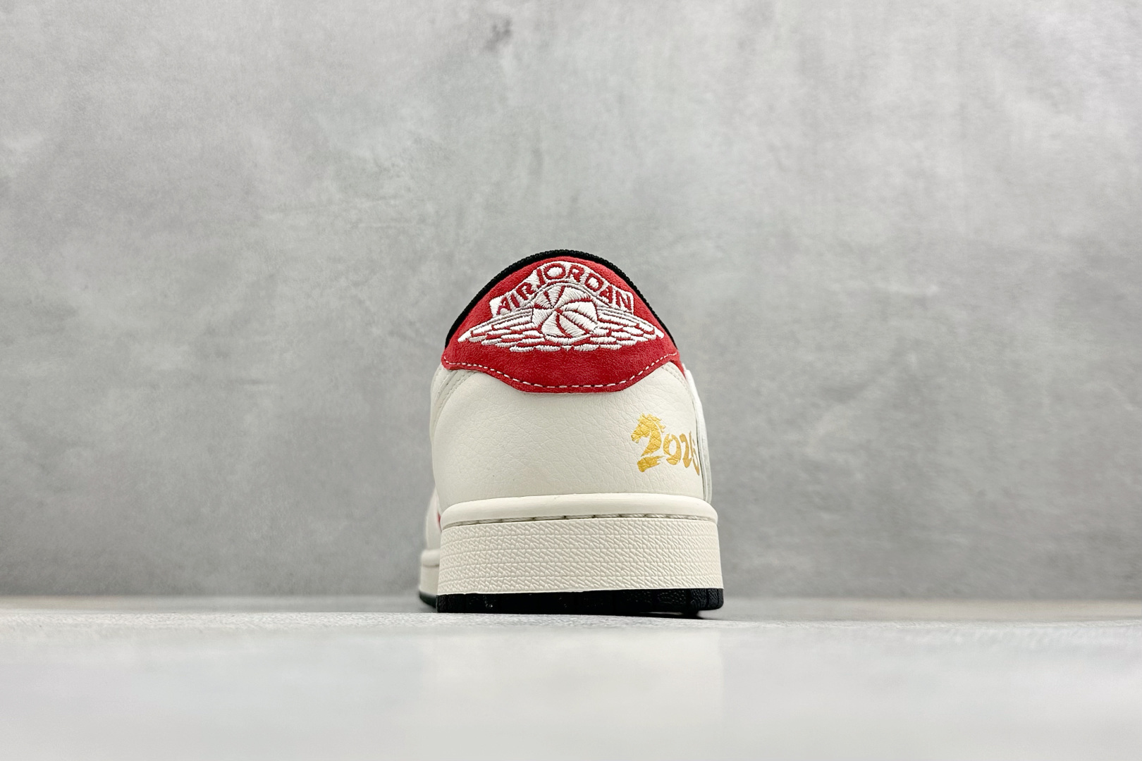 Air Jordan 1 Low AJ1 乔1 2026马年限定 高端定制 低帮倒钩复古篮球鞋 JP2026-161-Top High Quatity Cheap Sneakers Fashion Clothing Clothes Bags handbags Shoes of all Brand wholesale With The best Quality And Beautiful Price from China Factory Chinese suppliers wholesaler seller Air Jordan 1 Low AJ1 乔1 2026马年限定 高端定制 低帮倒钩复古篮球鞋 JP2026-161