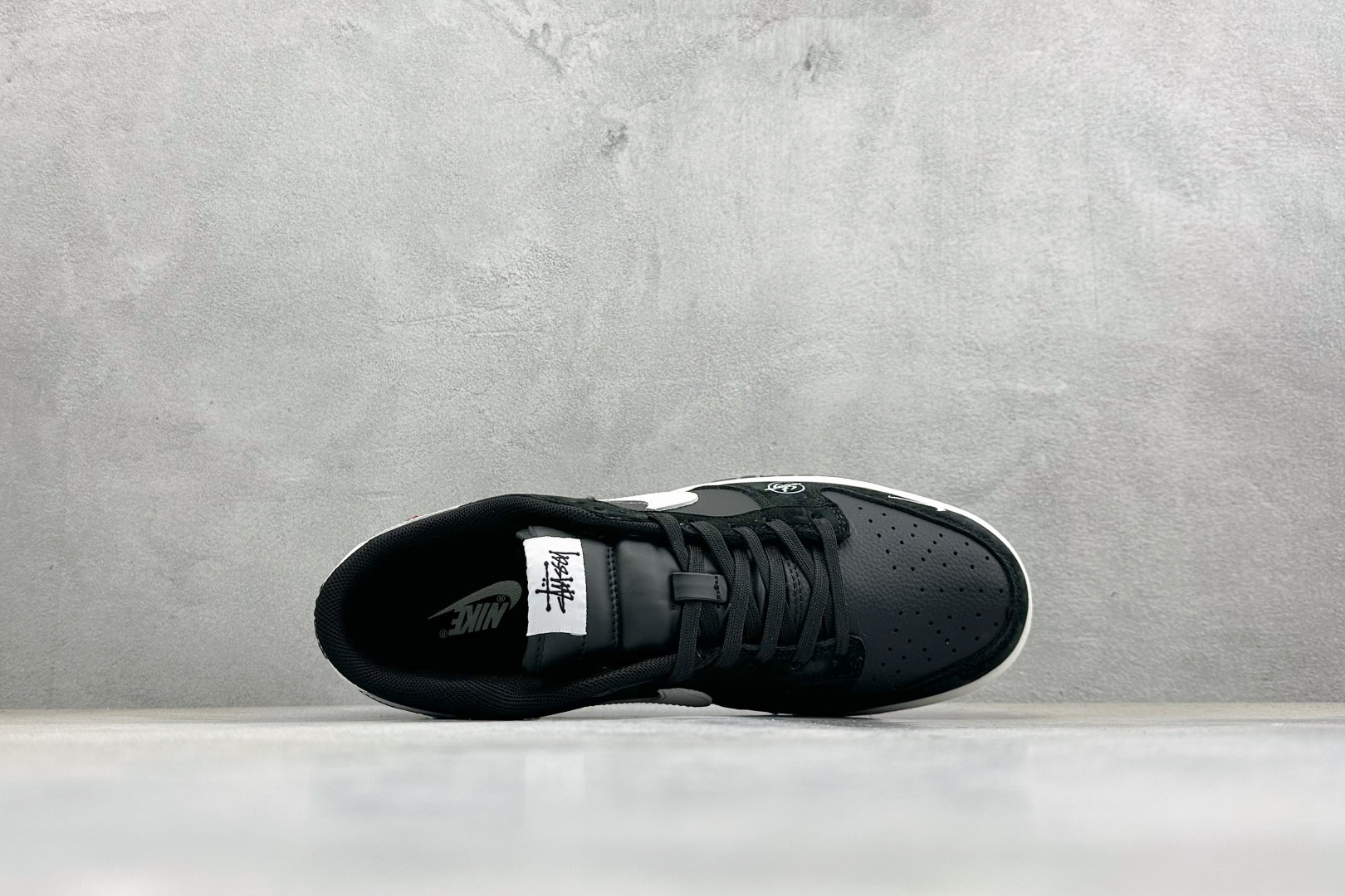 Nike Dunk Low Retro 马年限定 周年高端定制 低帮休闲板鞋 X25899-116-Top High Quatity Cheap Sneakers Fashion Clothing Clothes Bags handbags Shoes of all Brand wholesale With The best Quality And Beautiful Price from China Factory Chinese suppliers wholesaler seller Nike Dunk Low Retro 马年限定 周年高端定制 低帮休闲板鞋 X25899-116