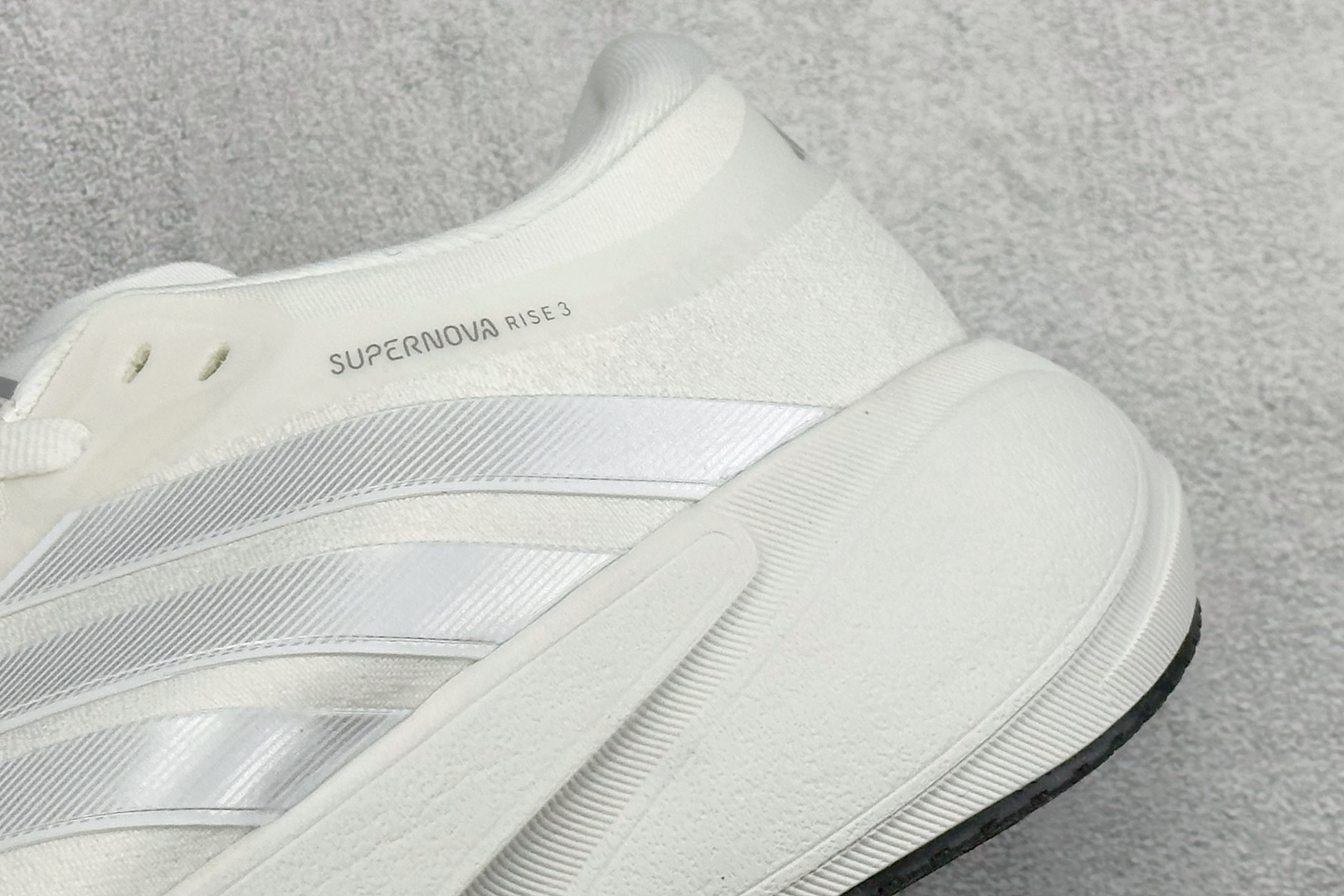 TY版Adidas Supernova Rise 3 阿迪达斯 减震回弹 运动透气休闲跑步鞋 JP8673-Top High Quatity Cheap Sneakers Fashion Clothing Clothes Bags handbags Shoes of all Brand wholesale With The best Quality And Beautiful Price from China Factory Chinese suppliers wholesaler seller TY版Adidas Supernova Rise 3 阿迪达斯 减震回弹 运动透气休闲跑步鞋 JP8673