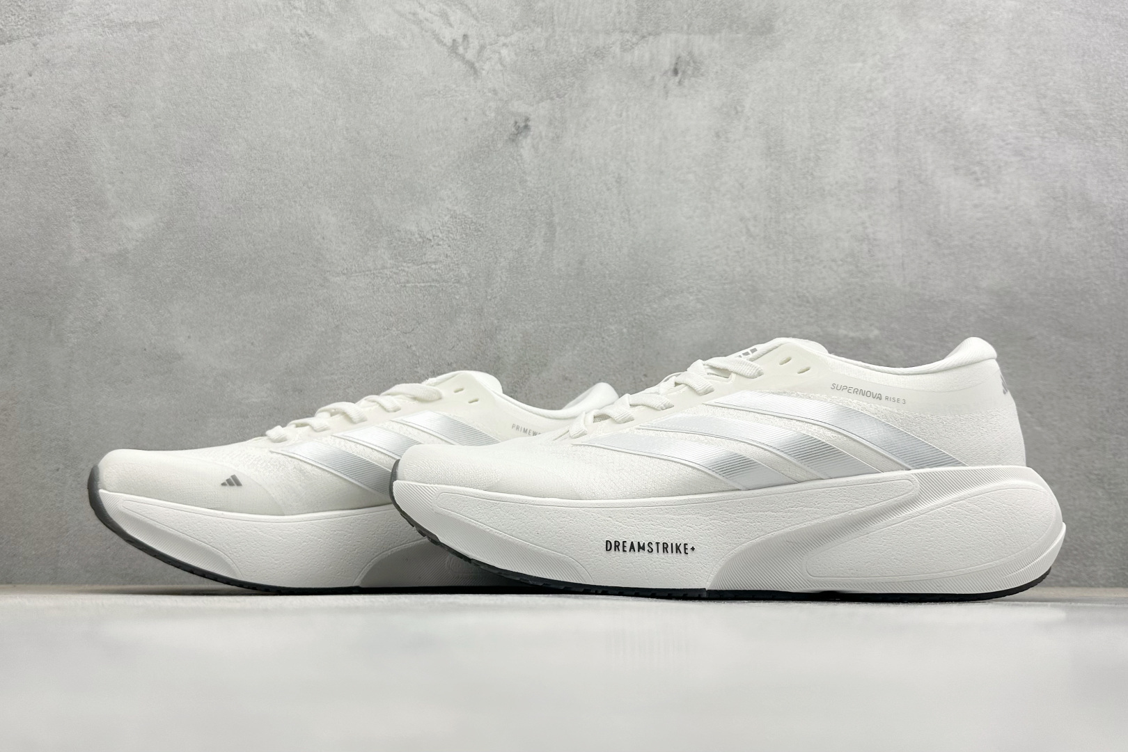 TY版Adidas Supernova Rise 3 阿迪达斯 减震回弹 运动透气休闲跑步鞋 JP8673-Top High Quatity Cheap Sneakers Fashion Clothing Clothes Bags handbags Shoes of all Brand wholesale With The best Quality And Beautiful Price from China Factory Chinese suppliers wholesaler seller TY版Adidas Supernova Rise 3 阿迪达斯 减震回弹 运动透气休闲跑步鞋 JP8673