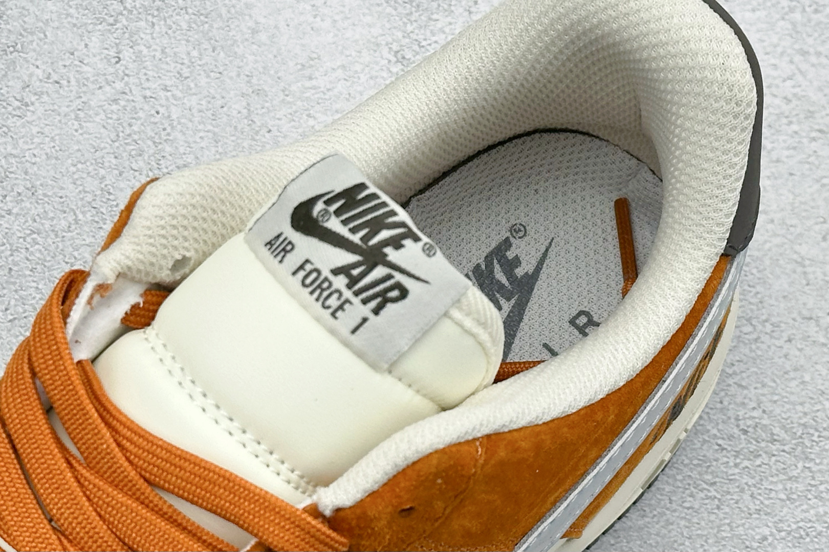 SC版Nike Air Force 1'07 Low 棕灰镭射 空军一号低帮休闲板鞋 NH0601-530-Top High Quatity Cheap Sneakers Fashion Clothing Clothes Bags handbags Shoes of all Brand wholesale With The best Quality And Beautiful Price from China Factory Chinese suppliers wholesaler seller SC版Nike Air Force 1'07 Low 棕灰镭射 空军一号低帮休闲板鞋 NH0601-530
