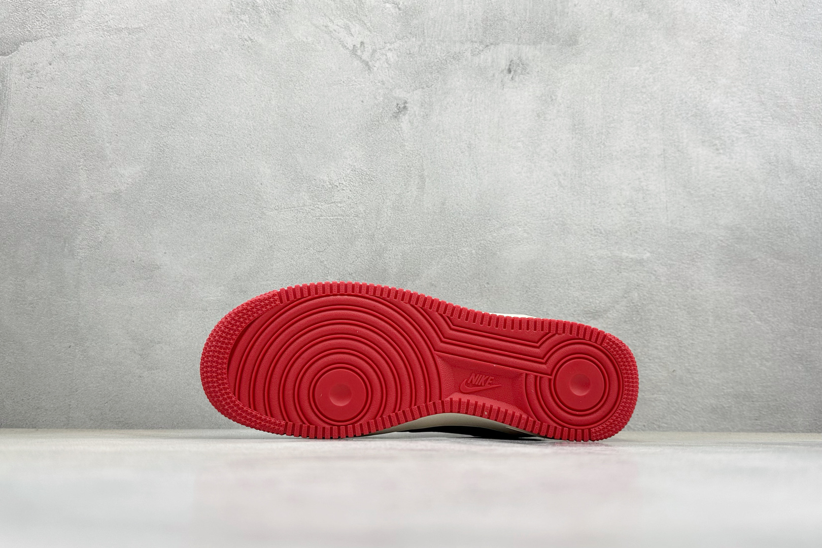 SC版Nike Air Force 1'07 Low 黑金赤焰 空军一号低帮休闲板鞋 NH0601-528-Chinese wholesaler seller Clothes Bags handbags wholesale Shoes High Quatity wholesaler seller Cheap Sneakers from China Factory Chinese suppliers china wholesale clothing wholesaler seller SC版Nike Air Force 1'07 Low 黑金赤焰 空军一号低帮休闲板鞋 NH0601-528