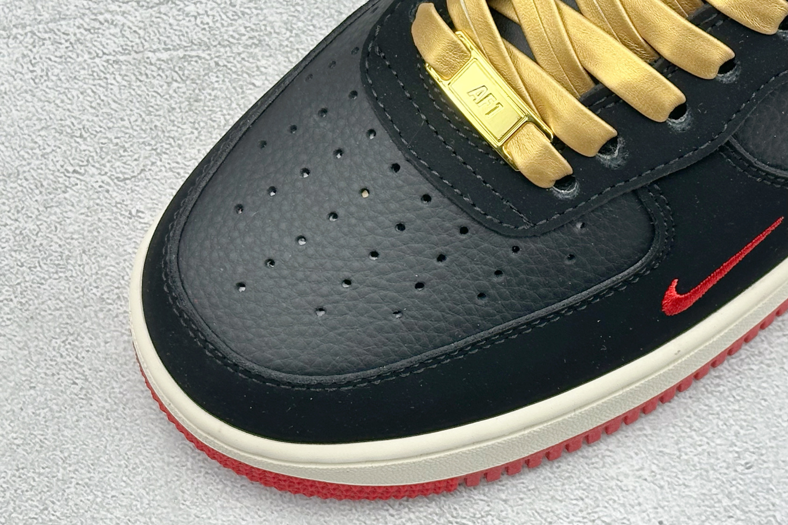 SC版Nike Air Force 1'07 Low 黑金赤焰 空军一号低帮休闲板鞋 NH0601-528-Chinese wholesaler seller Clothes Bags handbags wholesale Shoes High Quatity wholesaler seller Cheap Sneakers from China Factory Chinese suppliers china wholesale clothing wholesaler seller SC版Nike Air Force 1'07 Low 黑金赤焰 空军一号低帮休闲板鞋 NH0601-528
