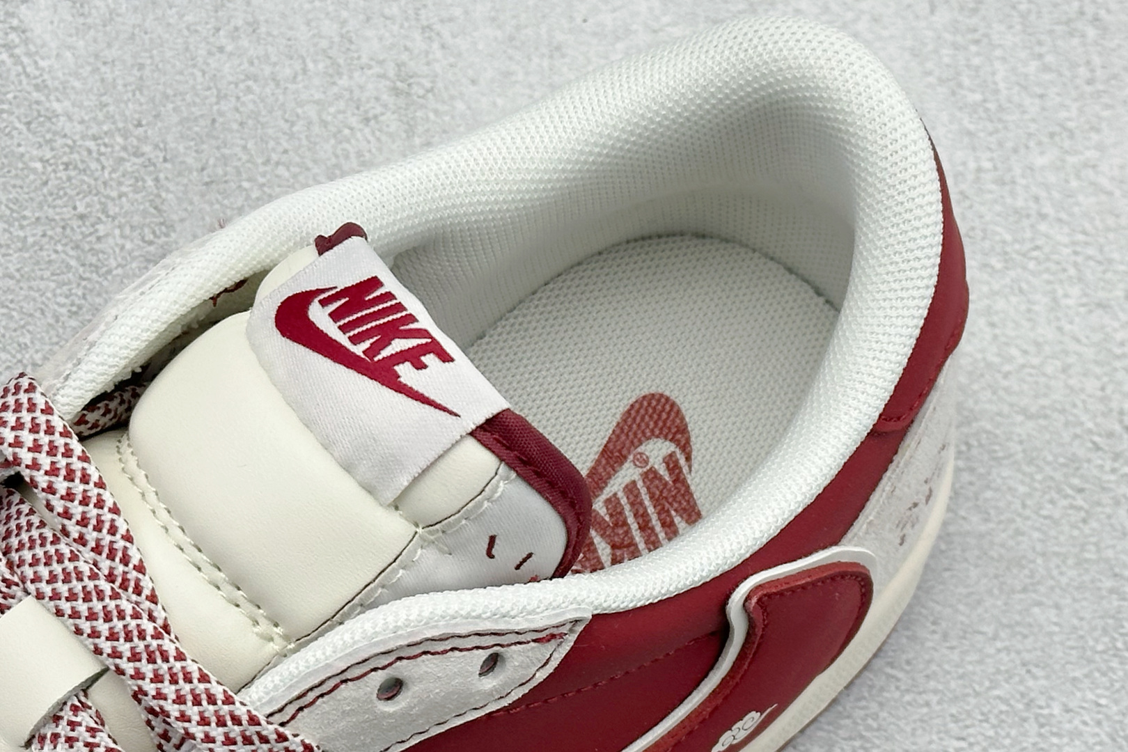 Air Jordan 1 Low AJ1 乔1 2026马年限定 高端定制 低帮倒钩复古篮球鞋 JP2026-160-Chinese wholesaler seller Clothes Bags handbags wholesale Shoes High Quatity wholesaler seller Cheap Sneakers from China Factory Chinese suppliers china wholesale clothing wholesaler seller Air Jordan 1 Low AJ1 乔1 2026马年限定 高端定制 低帮倒钩复古篮球鞋 JP2026-160