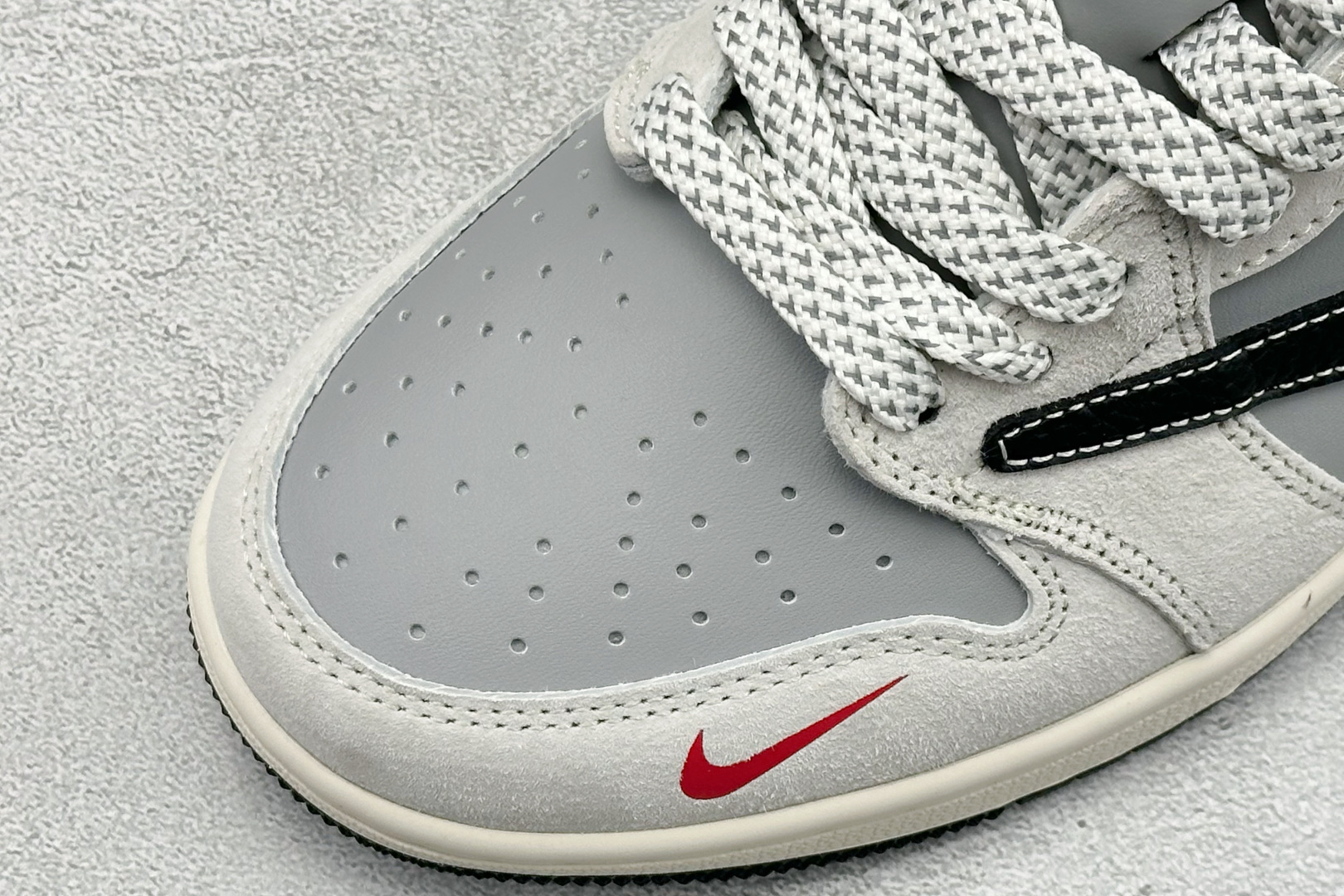 260 Air Jordan 1 Low AJ1 乔1 2026马年限定 高端定制 低帮倒钩复古篮球鞋 JP2026-117