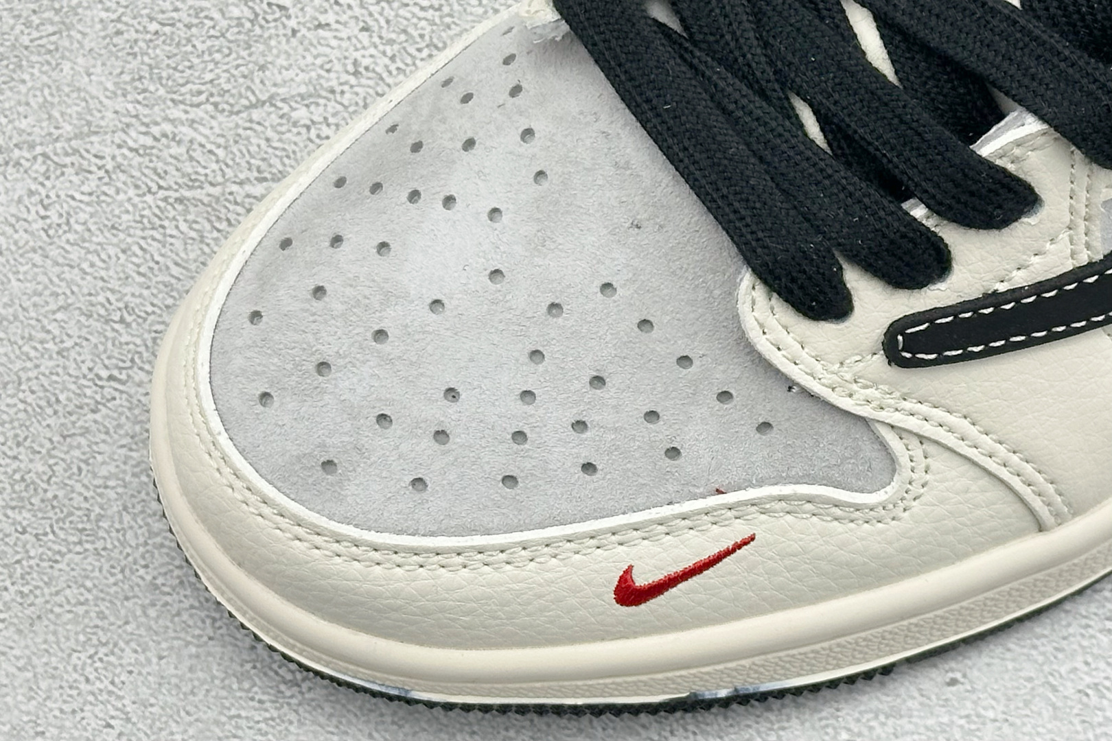 270 Air Jordan 1 Low AJ1 乔1 2026马年限定 高端定制 低帮倒钩复古篮球鞋 HG0026-023
