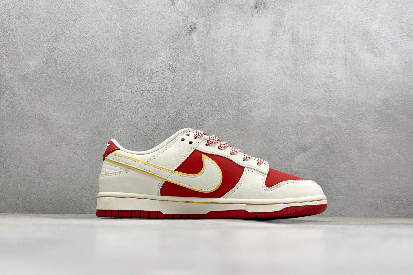 260 Nike Dunk Low Retro 马年限定 周年高端定制 低帮休闲板鞋 FF9989-022-Chinese UA Cheap High Quatity Brand Clothes Bags handbags Sneakers wholesale wholesaler seller from China Factory suppliers Fashion Clothing Shoes best Quality Beautiful Price 260 Nike Dunk Low Retro 马年限定 周年高端定制 低帮休闲板鞋 FF9989-022