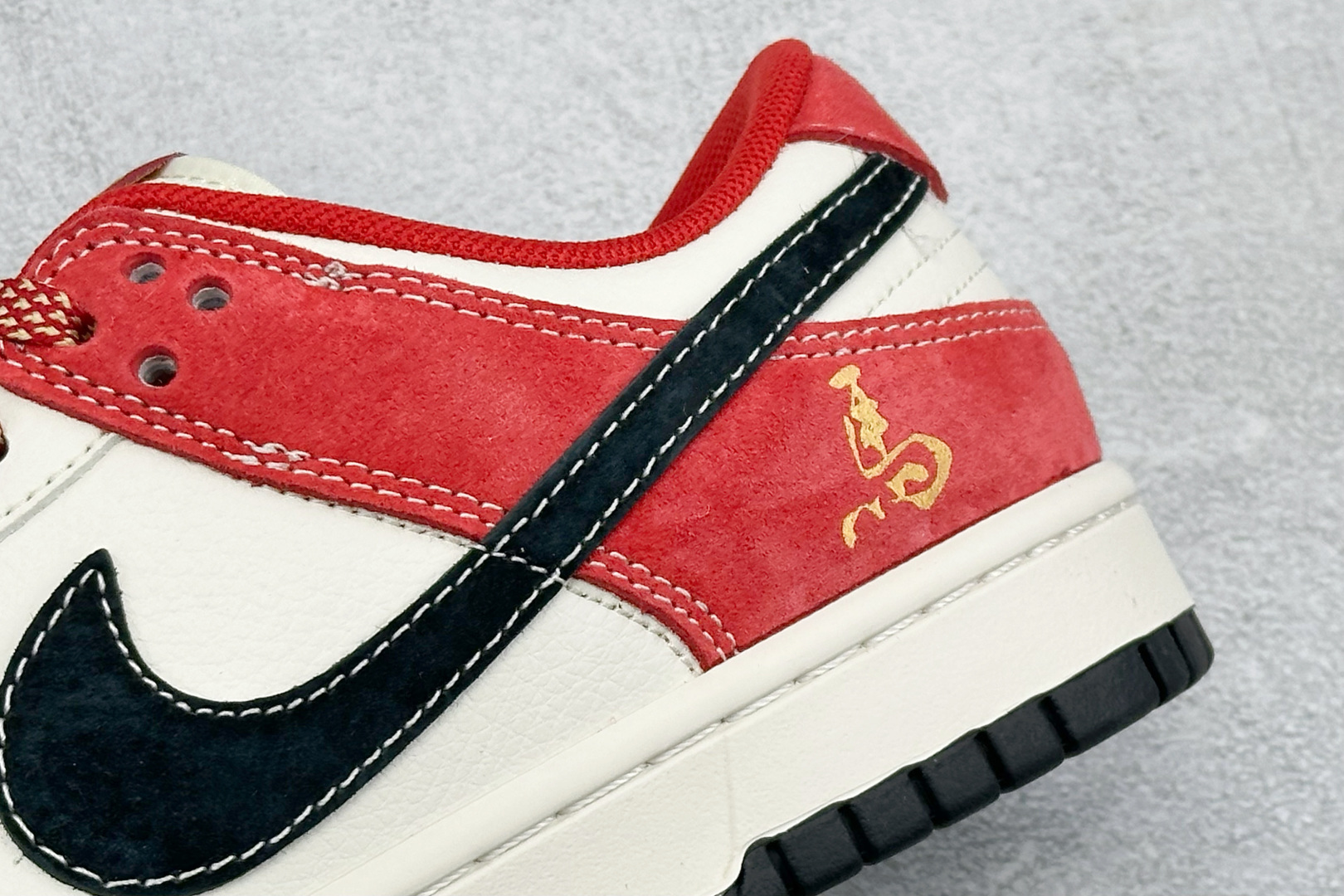 260 Nike Dunk Low Retro 马年限定 周年高端定制 低帮休闲板鞋 CX5050-Y75