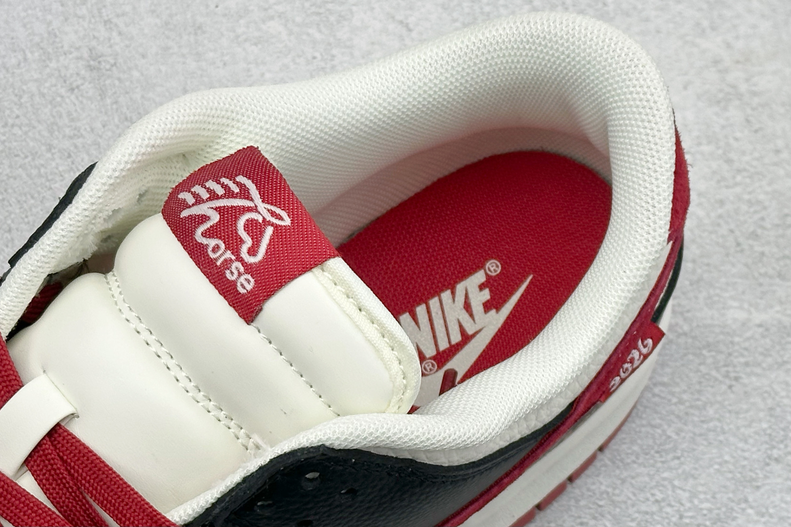 Nike Dunk Low Retro 马年限定 周年高端定制 低帮休闲板鞋 XZ5899-120-Top High Quatity Cheap Sneakers Fashion Clothing Clothes Bags handbags Shoes of all Brand wholesale With The best Quality And Beautiful Price from China Factory Chinese suppliers wholesaler seller Nike Dunk Low Retro 马年限定 周年高端定制 低帮休闲板鞋 XZ5899-120