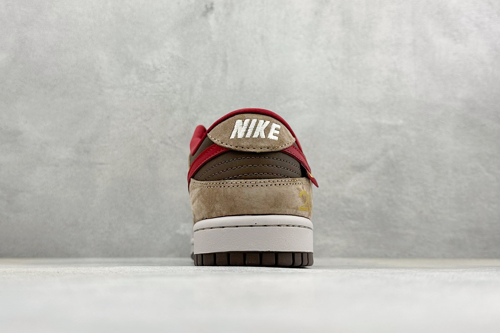 260 Nike Dunk Low Retro 2026 马年限定 周年高端定制 低帮休闲板鞋 HT5088-652